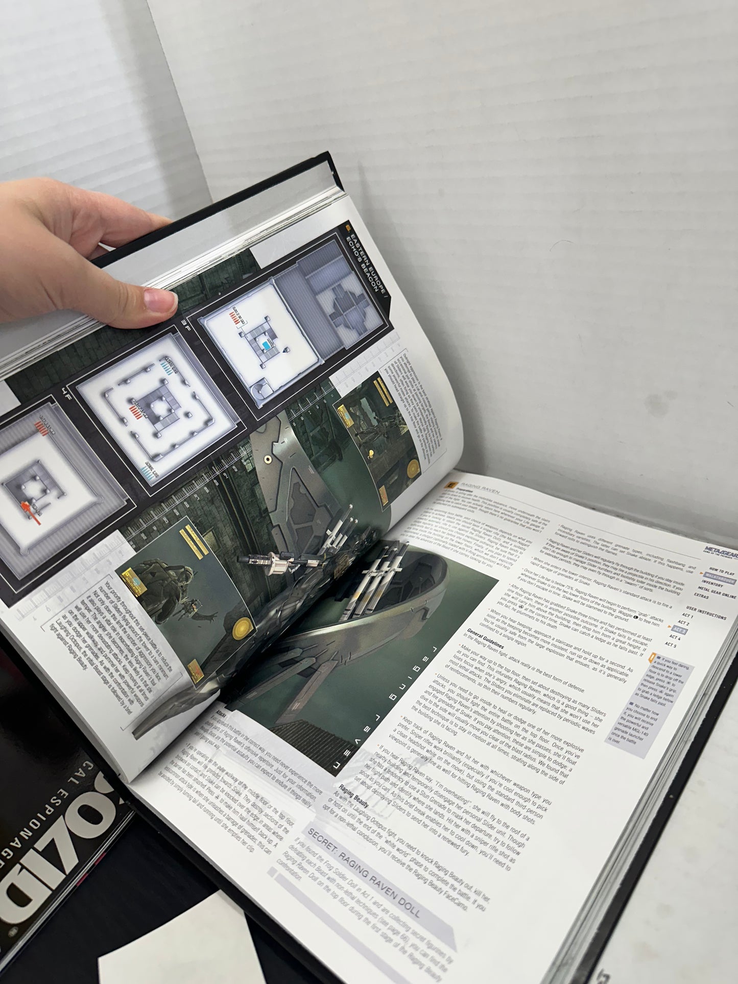 Metal Gear Solid Guns Of The Patriot 4 Collector's Strategy Guide W/Lithograph