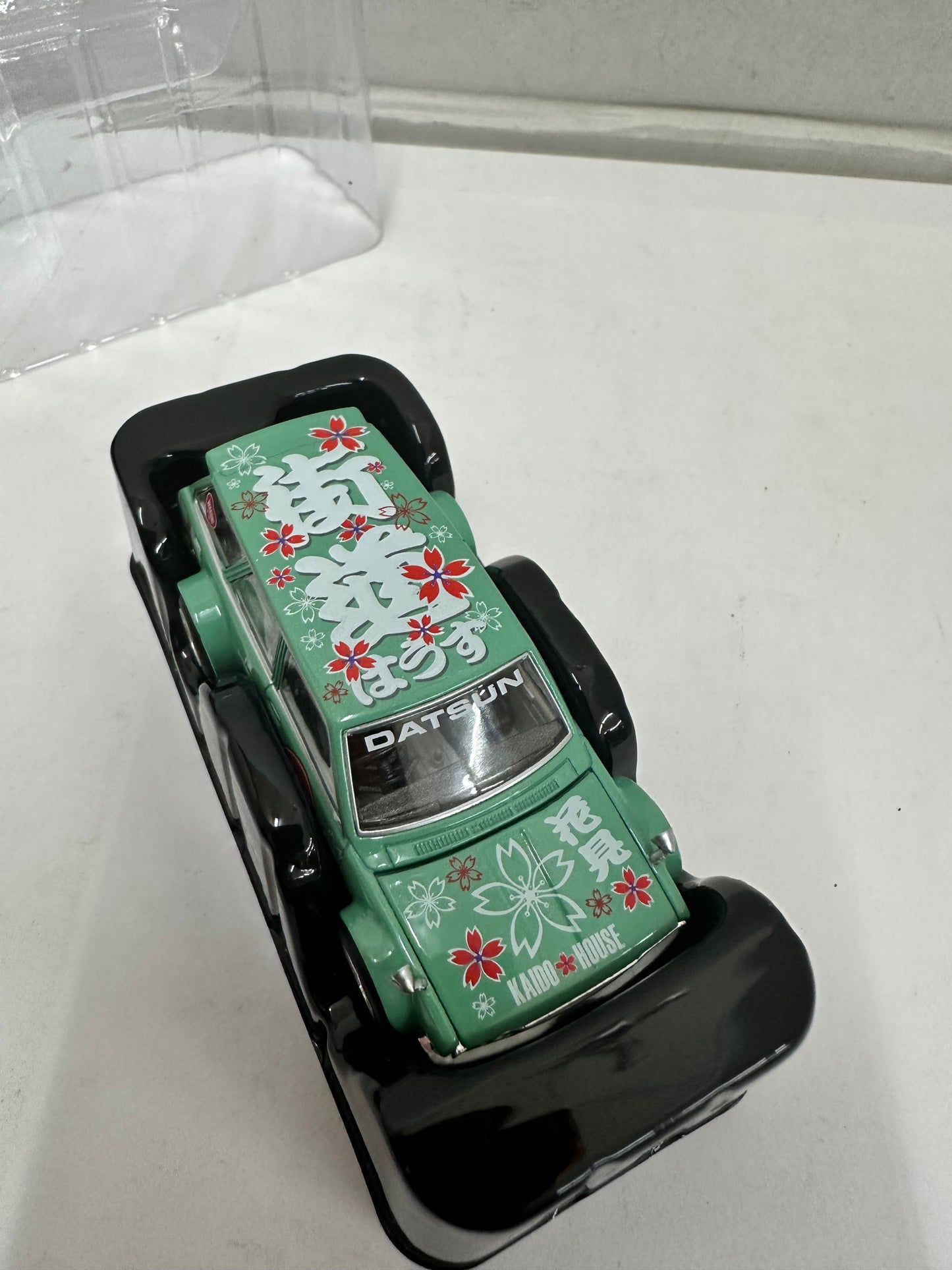 Kaido House x Mini GT Datsun KAIDO 510 Wagon Hanami V2 #013 1/64 OPENED BOX