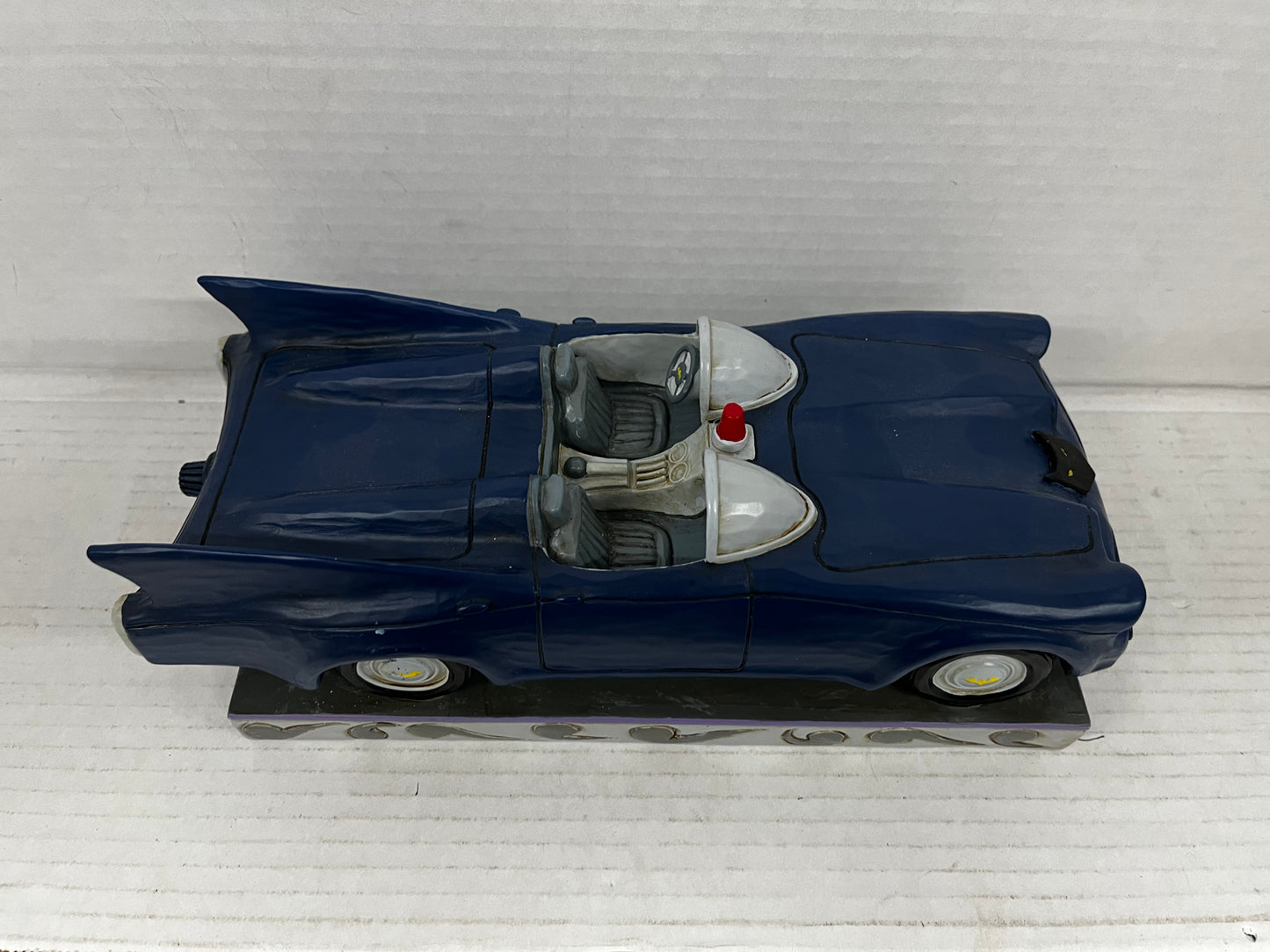 Enesco Batmobile DC by Jim Shore - Nostalgic Collectible Figurine Batman