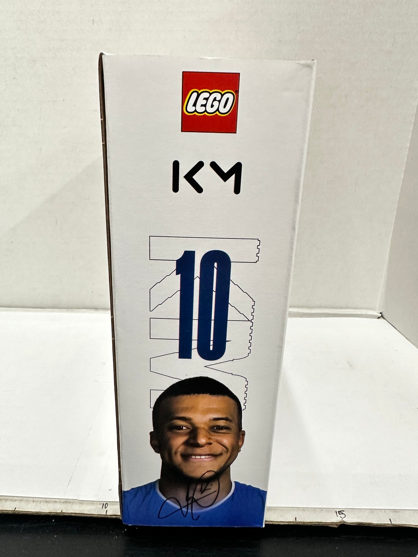 LEGO Editions Kylian Mbappe Soccer Highlights 43013 Building Set 490 Pcs NEW
