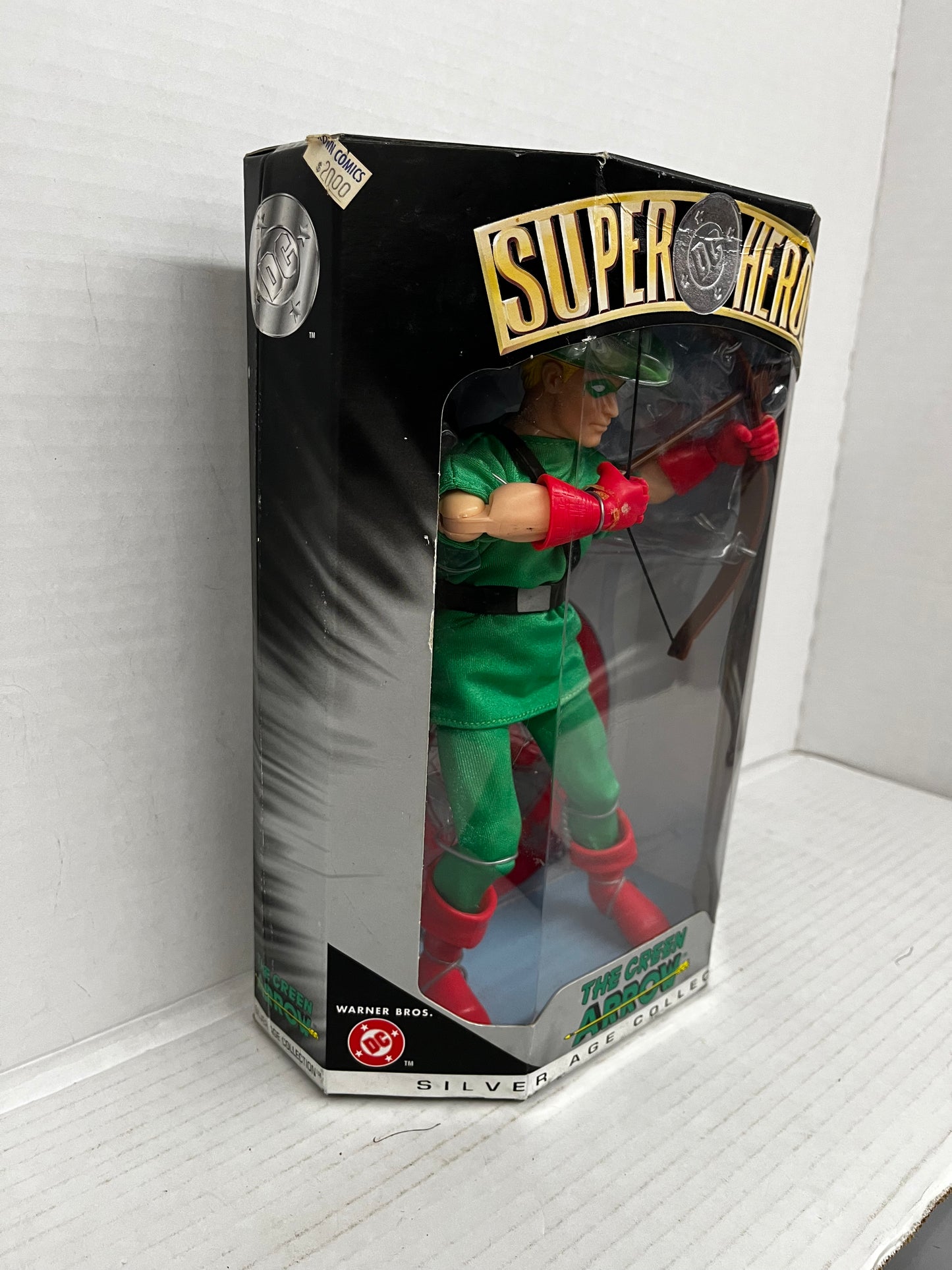Green Arrow DC Super Heroes Silver Age Collection 8" Action Figure Hasbro
