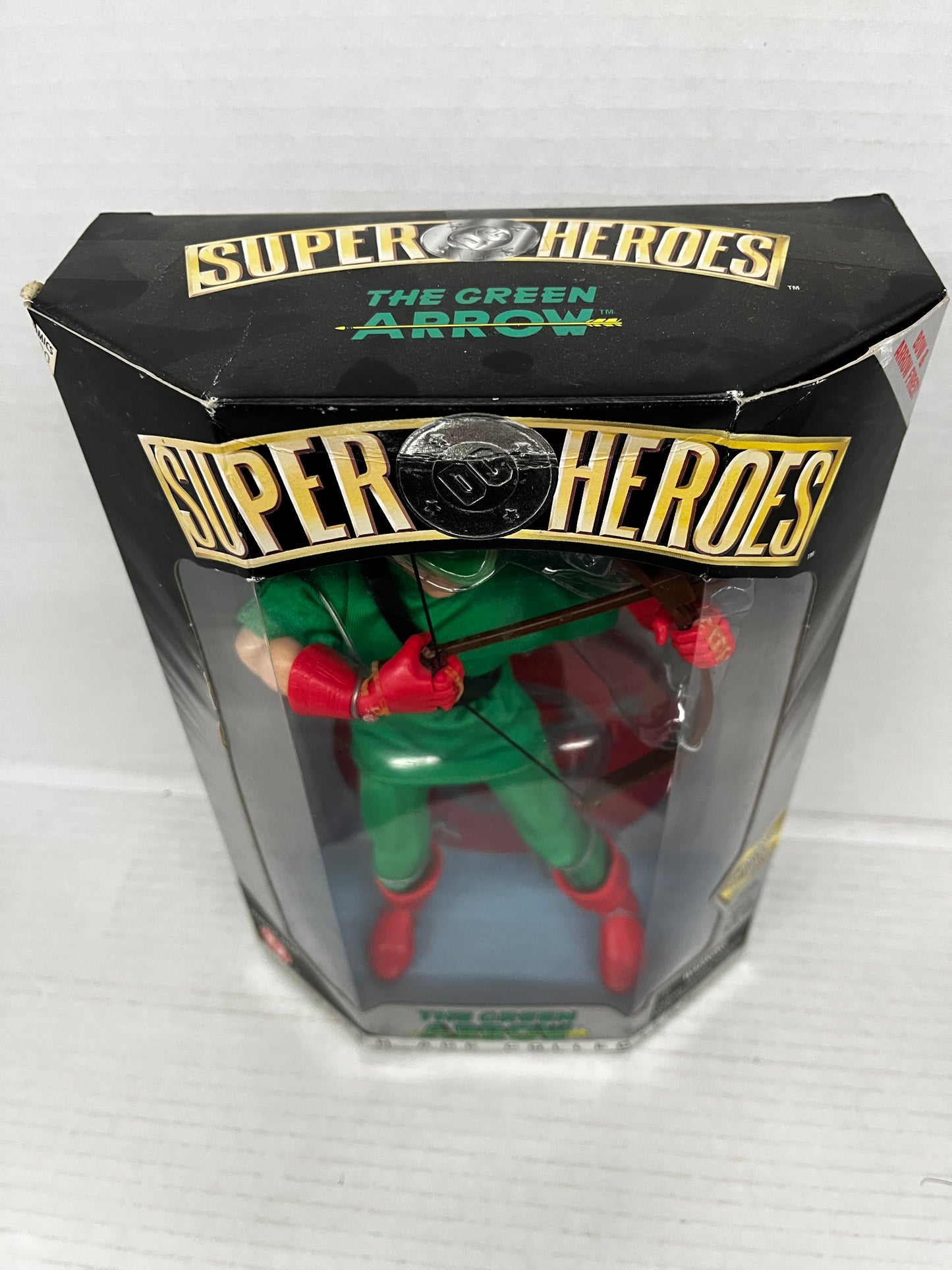 Green Arrow DC Super Heroes Silver Age Collection 8" Action Figure Hasbro
