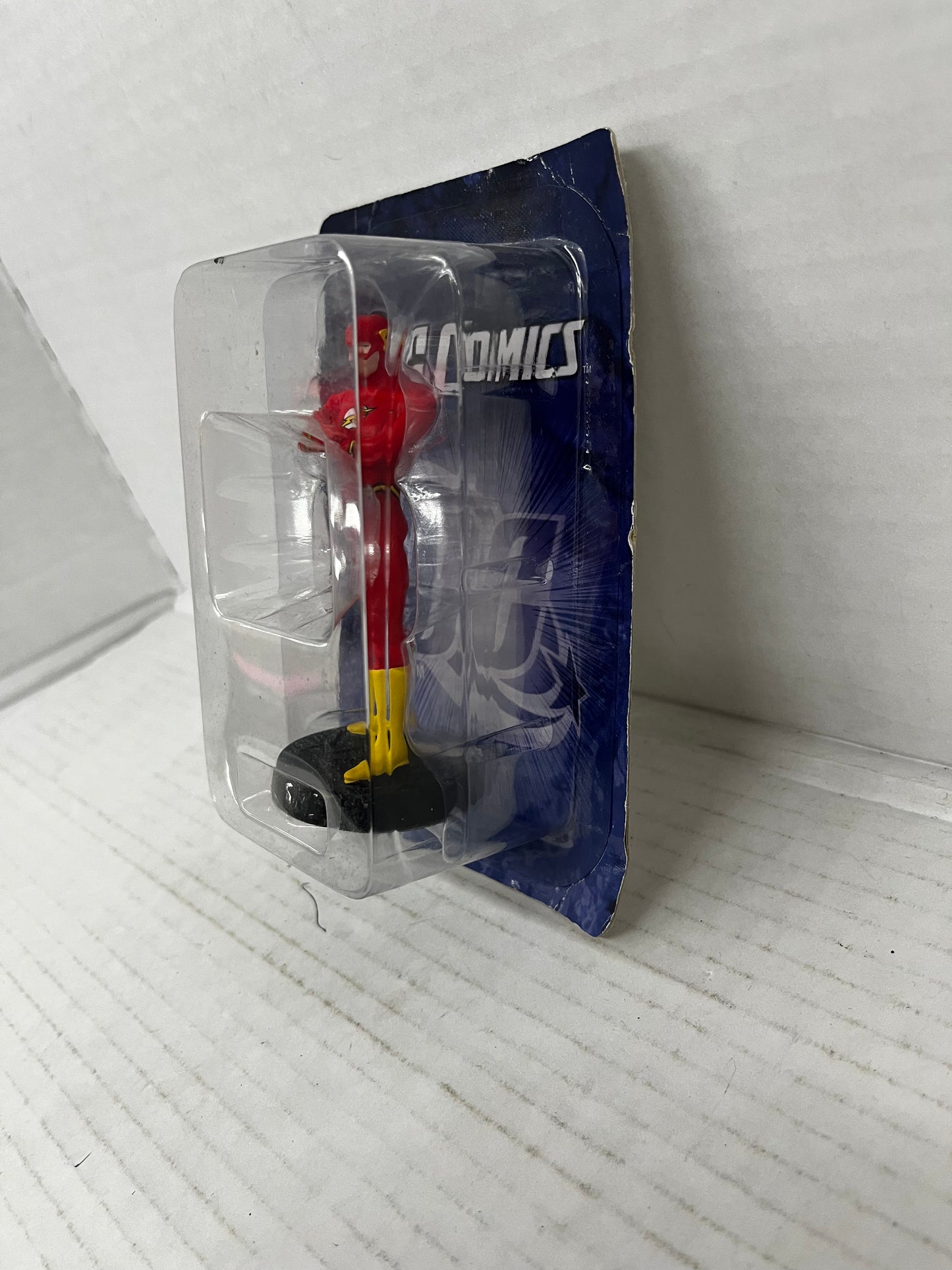 DC SUPER HERO FIGURE COLLECTION ISSUE 5 - THE FLASH EAGLEMOSS FIGURINE MODEL