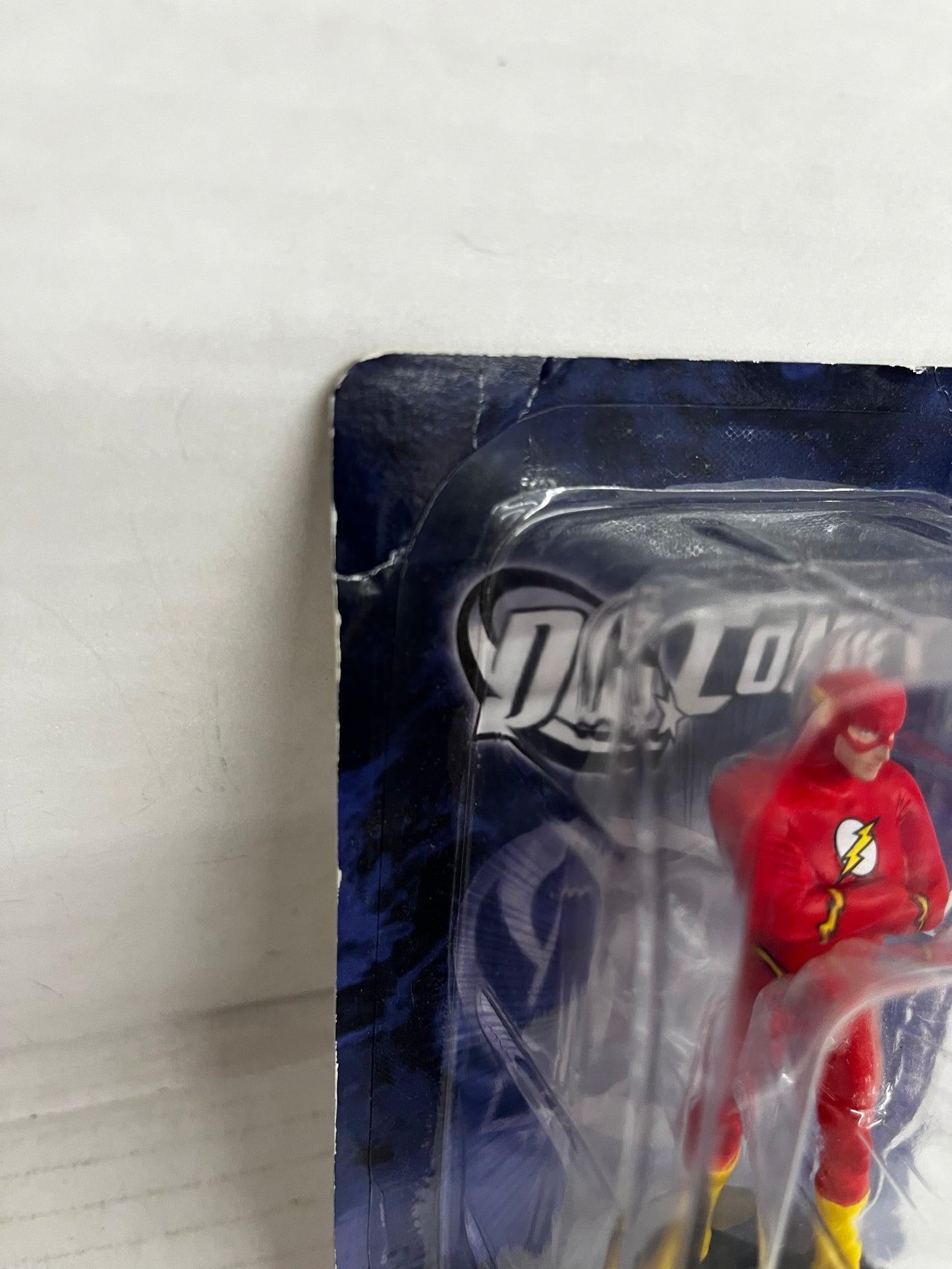 DC SUPER HERO FIGURE COLLECTION ISSUE 5 - THE FLASH EAGLEMOSS FIGURINE MODEL