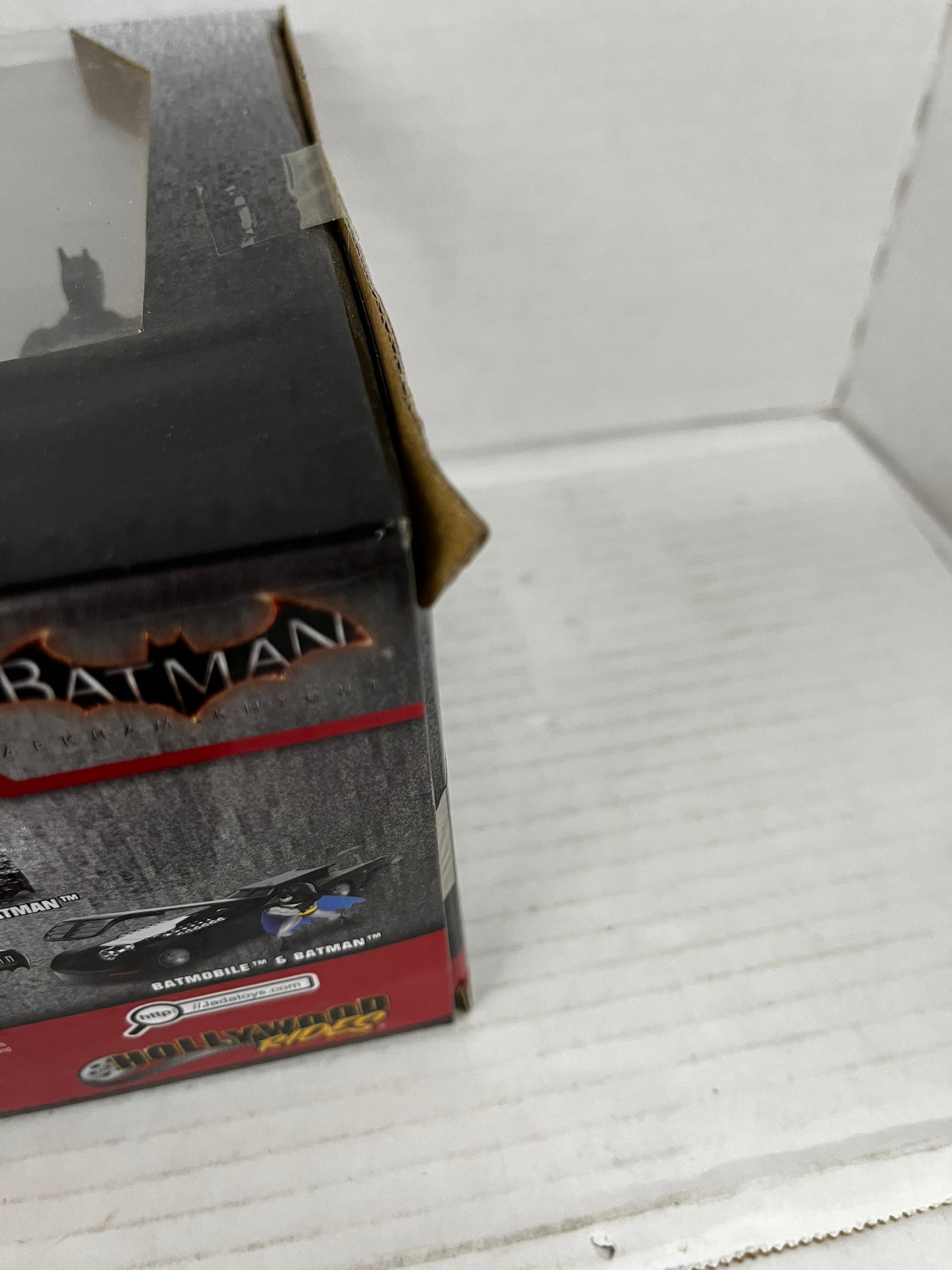 Jada Toy Hollywood Rides Batman Figure & 2015 Arkham Knight Batmobile 1/24 Scale