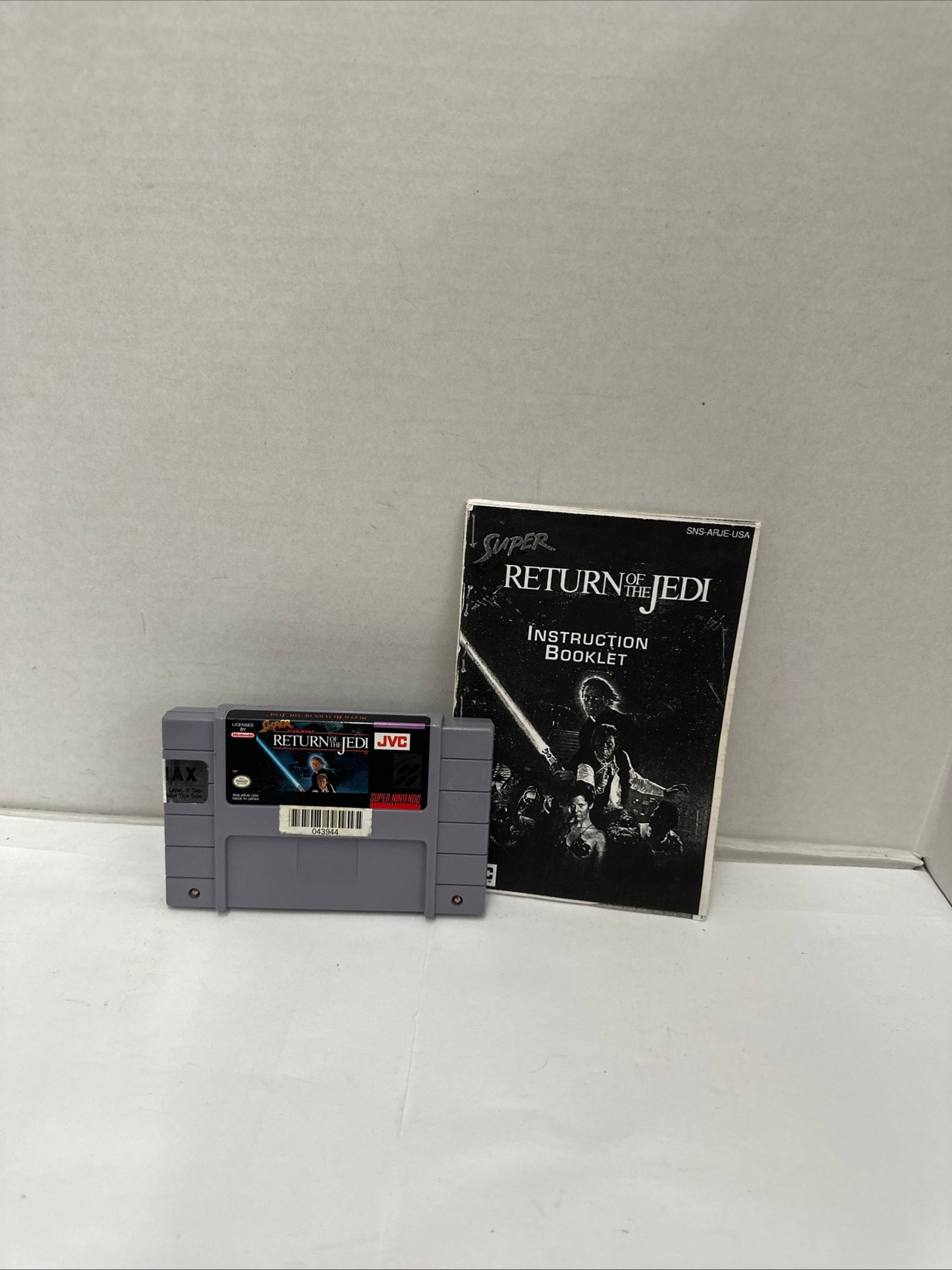 Super Star Wars Return of the Jedi (Super Nintendo SNES, 1994) w/ Manual