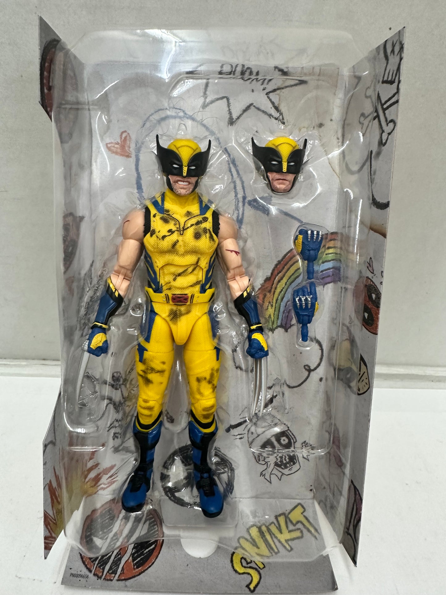 Marvel Legends Deadpool and Wolverine Battle Damaged Wolverine Action Figure