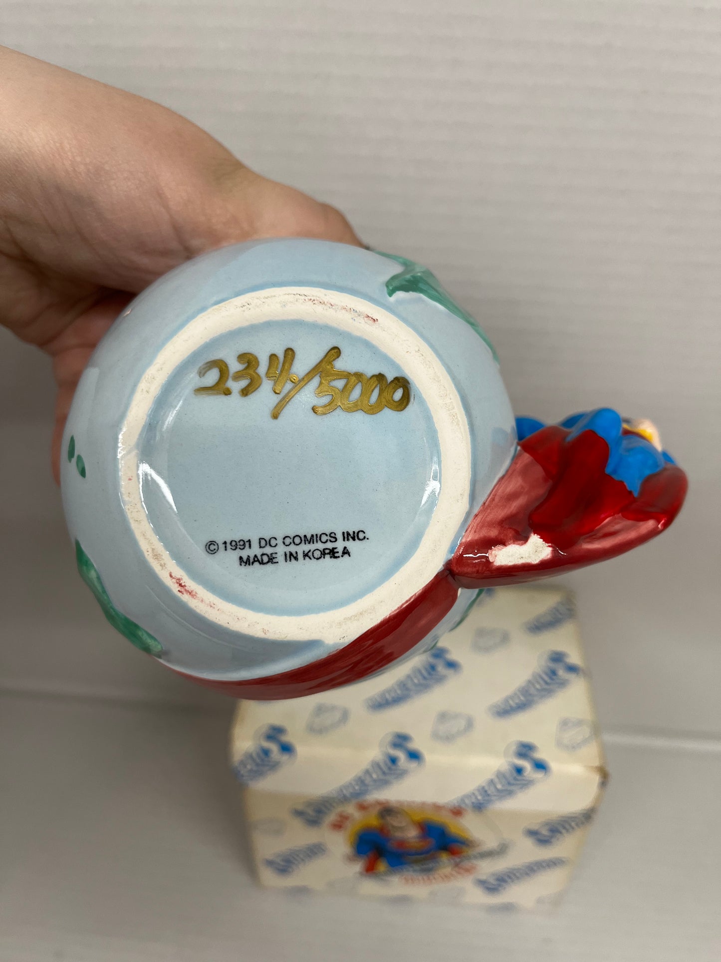SUPERMAN 3 1/2" Ltd Ed #234/5000 CERAMIC MUG DC 1991 Hand Painted / Numbered