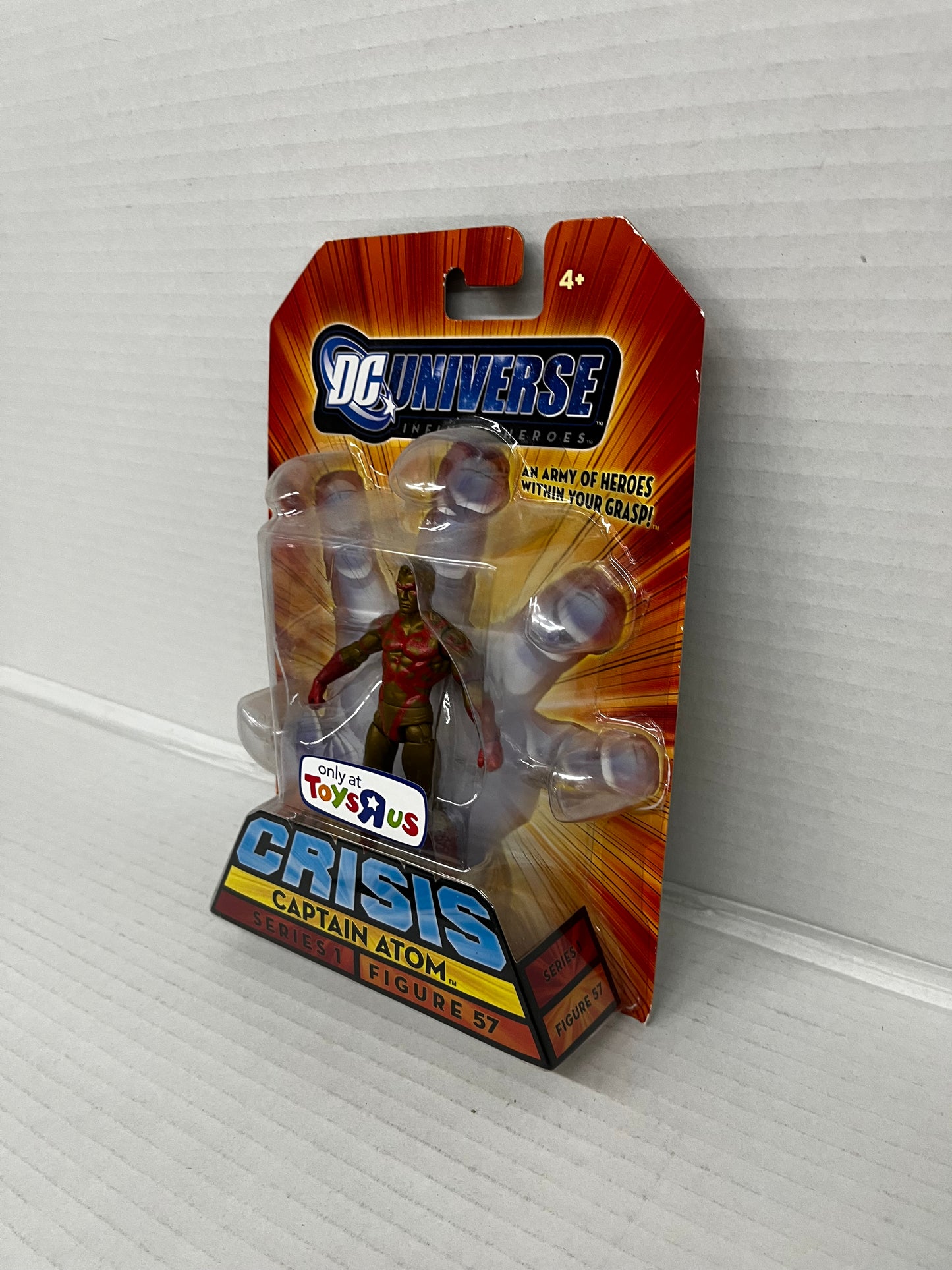 DC Universe Crisis Captain Atom Series 1/Figure 57 NIP
