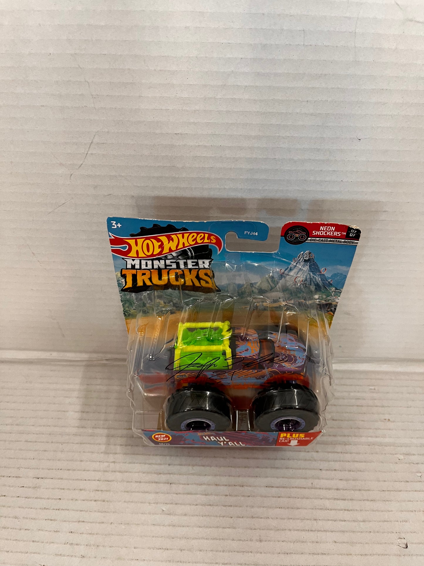 New Hot Wheels Monster Trucks - Haul Y'All - 58/75