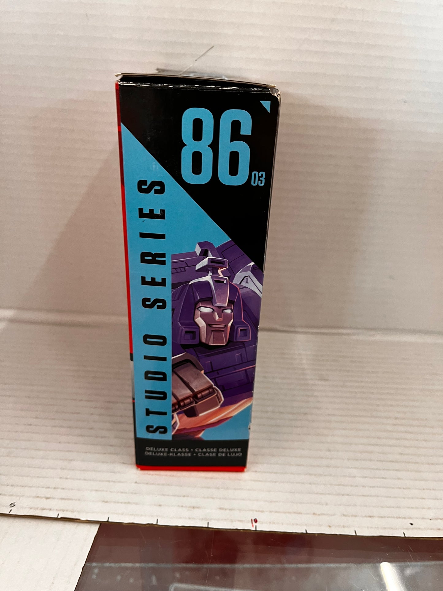 Transformers Deluxe Blurr Action Figure