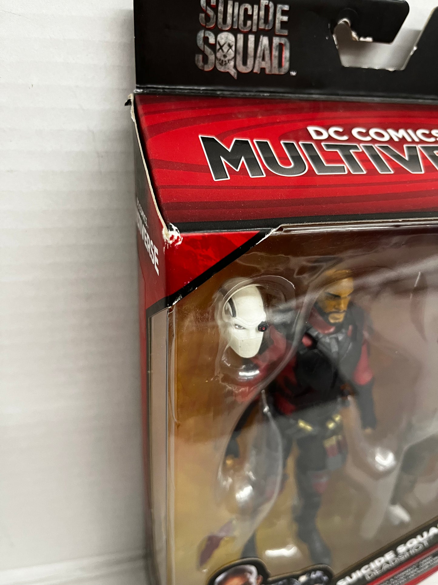 Mattel DC Comics Multiverse Suicide Squad Figure, Deadshot, 6