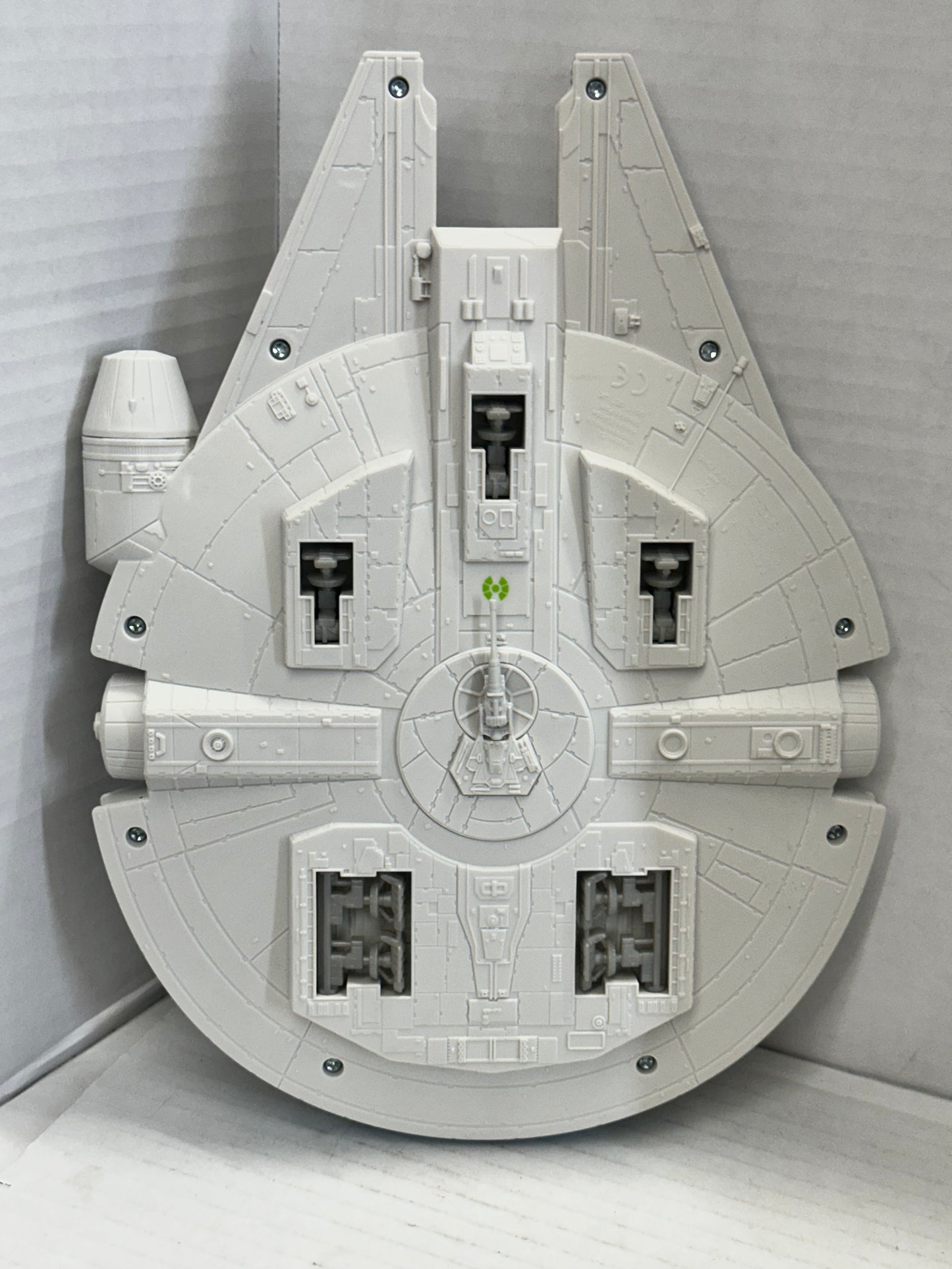Hasbro Star Wars Force Link 2.0 Kessel Run Millennium Falcon toy Plastic 2017