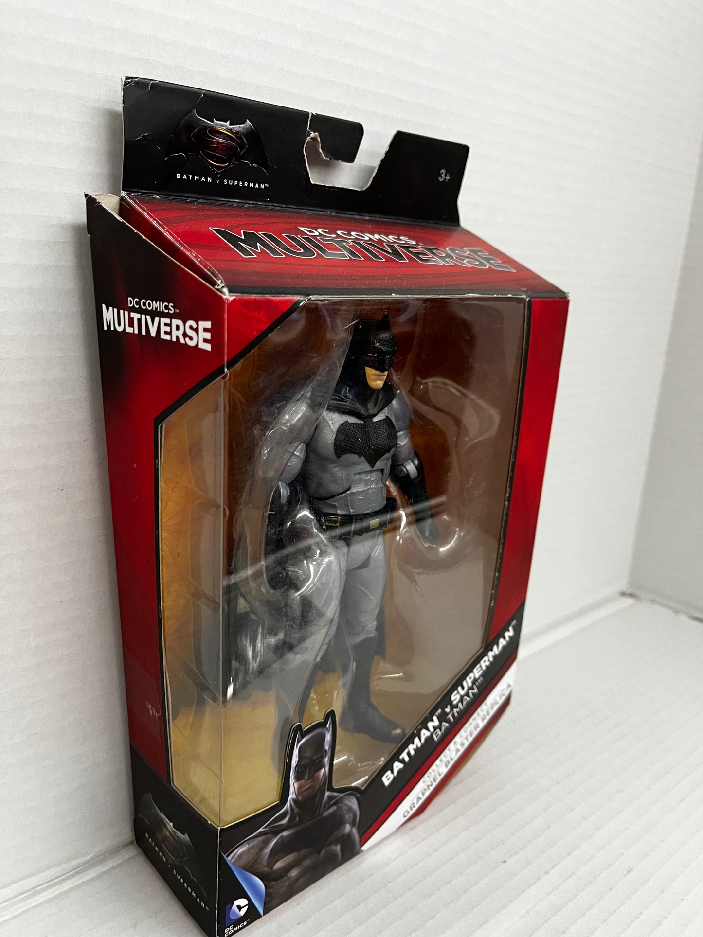DC COMICS MULTIVERSE BATMAN v SUPERMAN MOVIE BATMAN 6" ACTION FIGURE