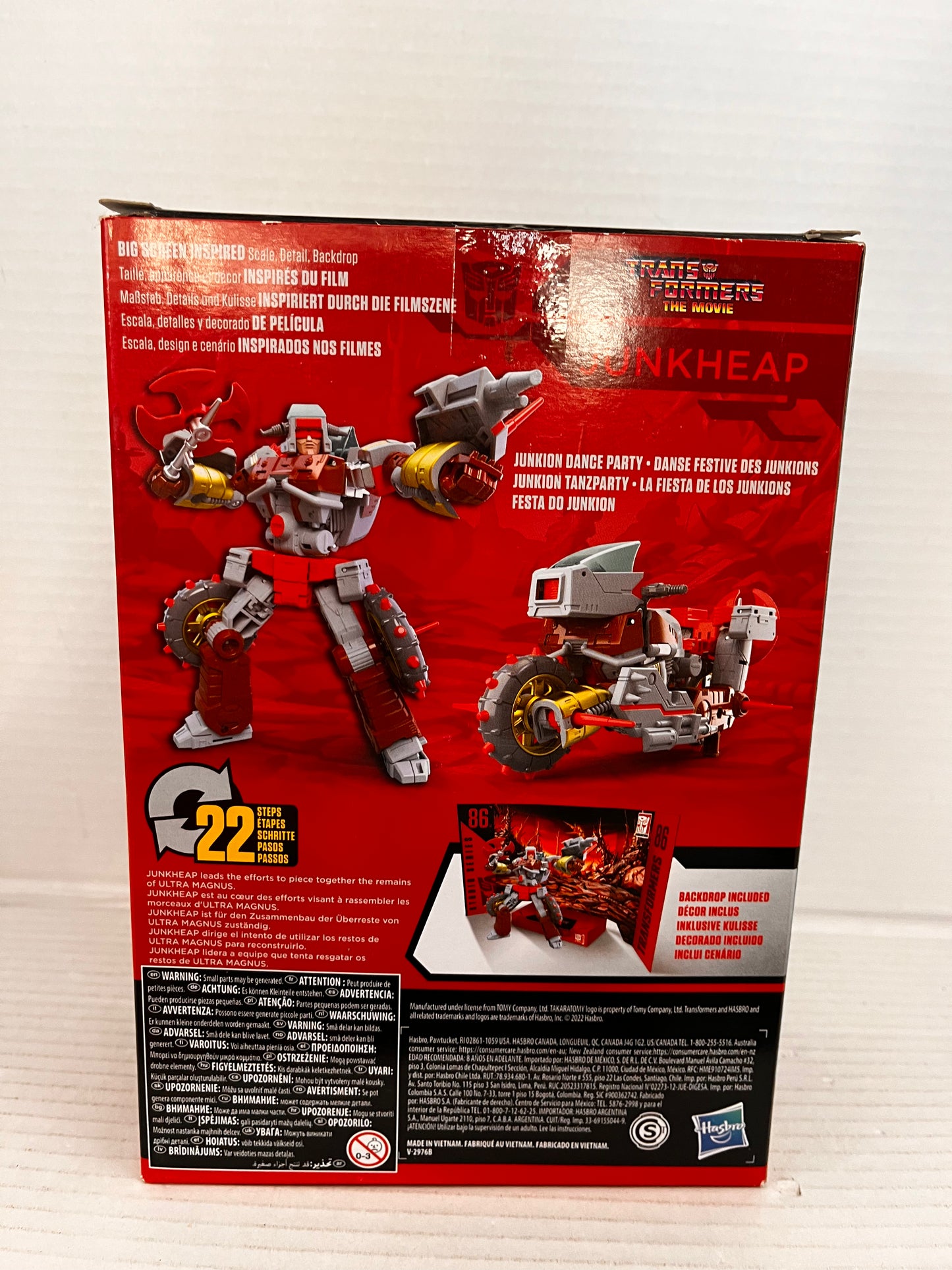 Hasbro Transformers Junkheap 6.5 in Action Figure Studio Series
