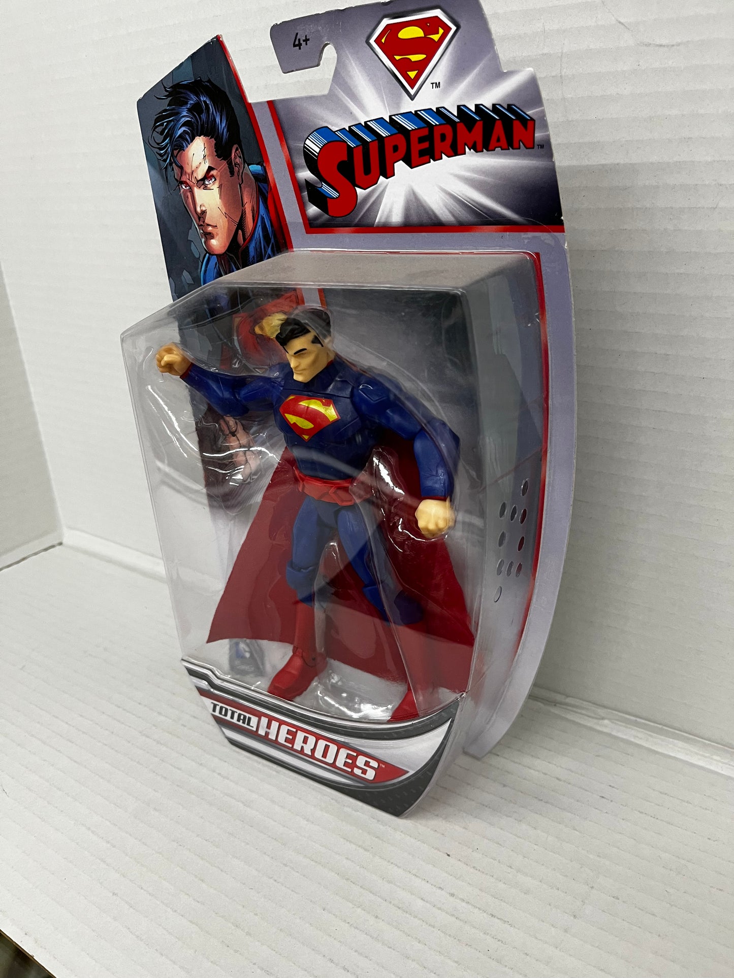 SUPERMAN DC Comics TOTAL HEROES Mattel 6" Action Figure 2013 NIB