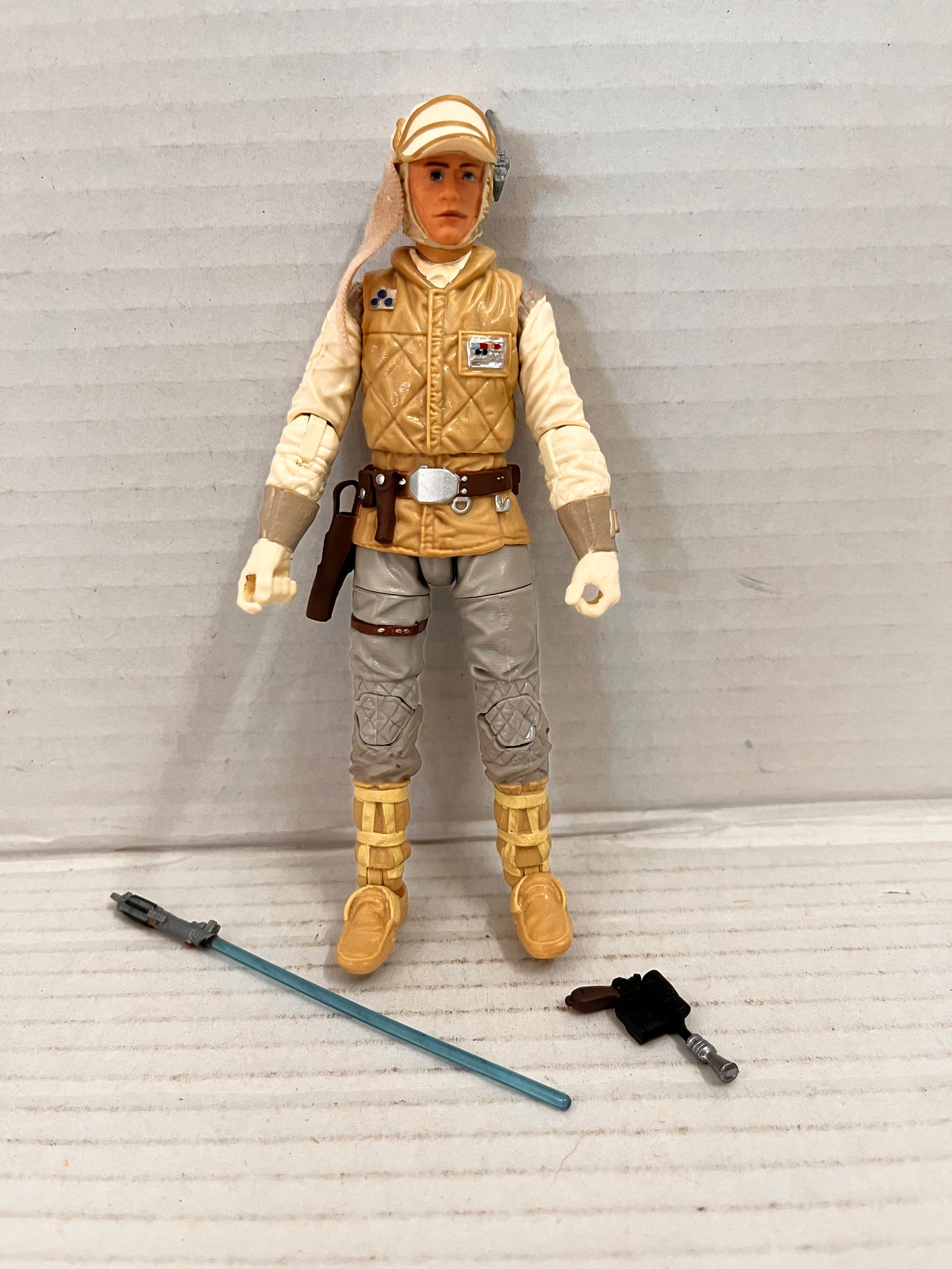 STAR WARS BLACK SERIES LUKE SKYWALKER HOTH 02 WAMPA ATTACK LOOSE COMPLETE