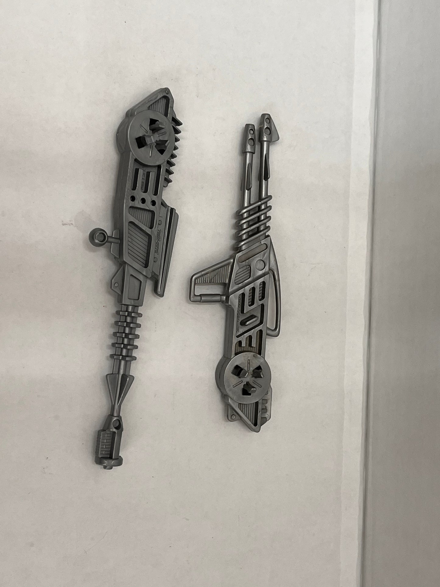Vintage 1984 He-Man Land Shark Guns Masters of the Universe Mattel MOTU Original