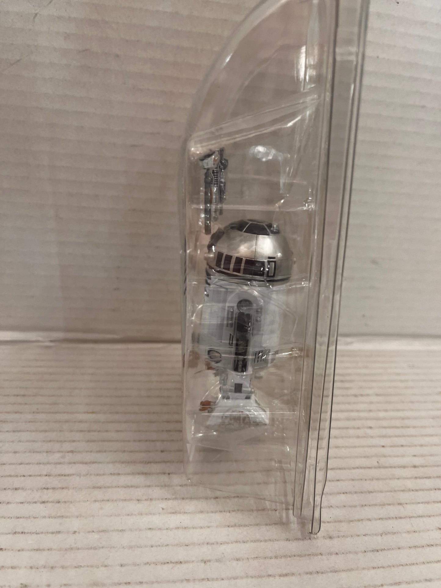 Star Wars Black Series 40th Anniversary R2D2 A New Hope 6” R2-D2