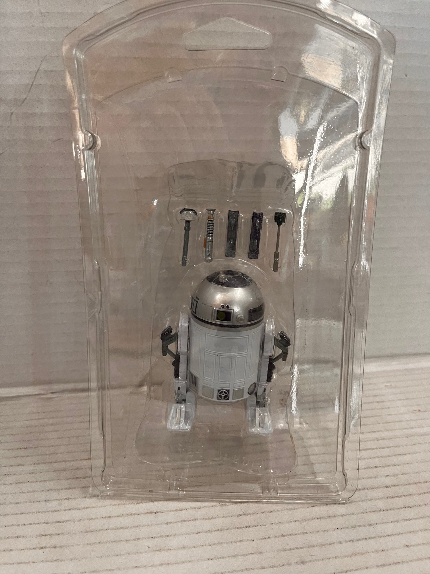 Star Wars Black Series 40th Anniversary R2D2 A New Hope 6” R2-D2