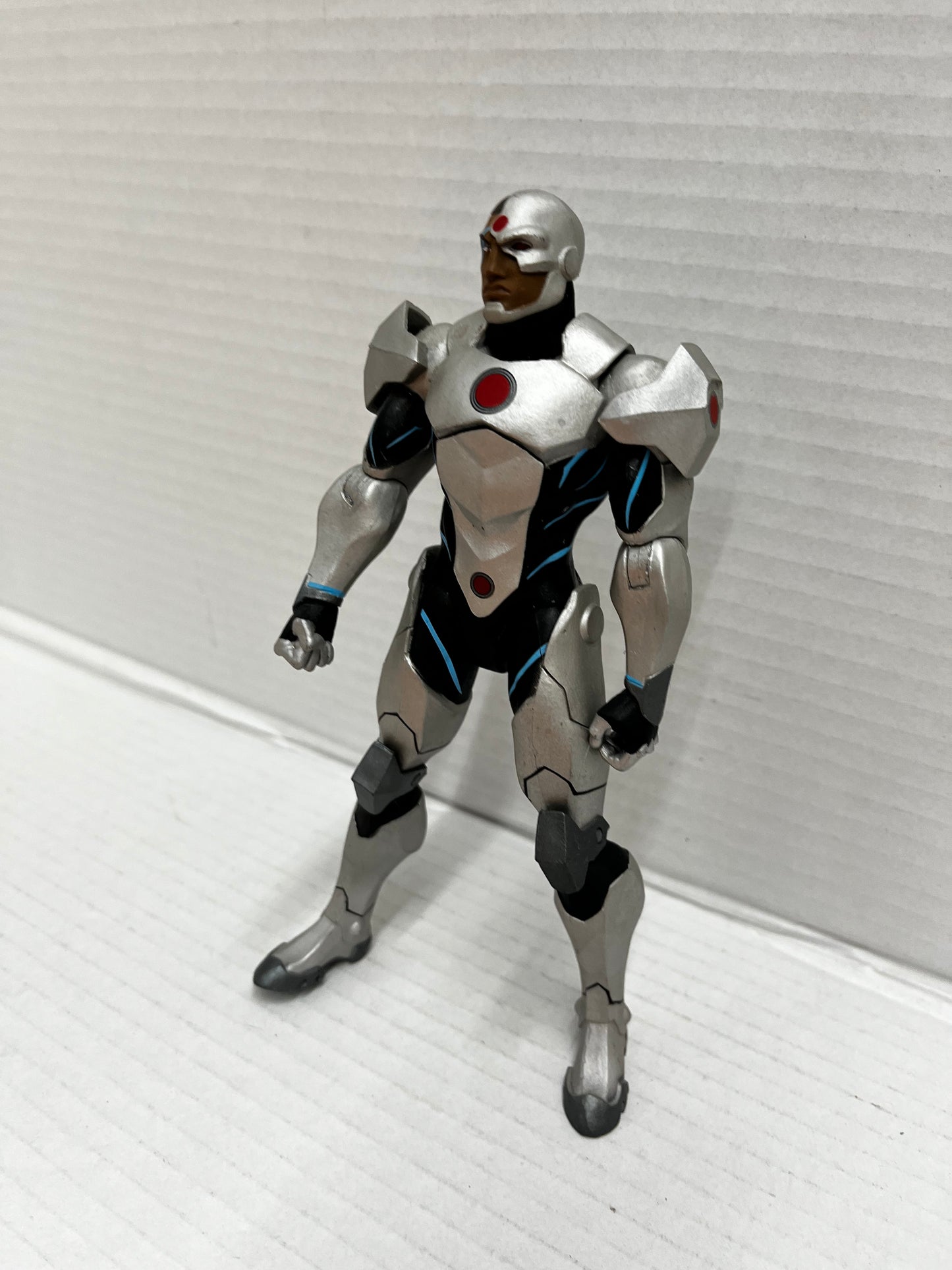 DC Collectibles Justice League WarAnimated Movie #6 CYBORG Figure Loose Complete