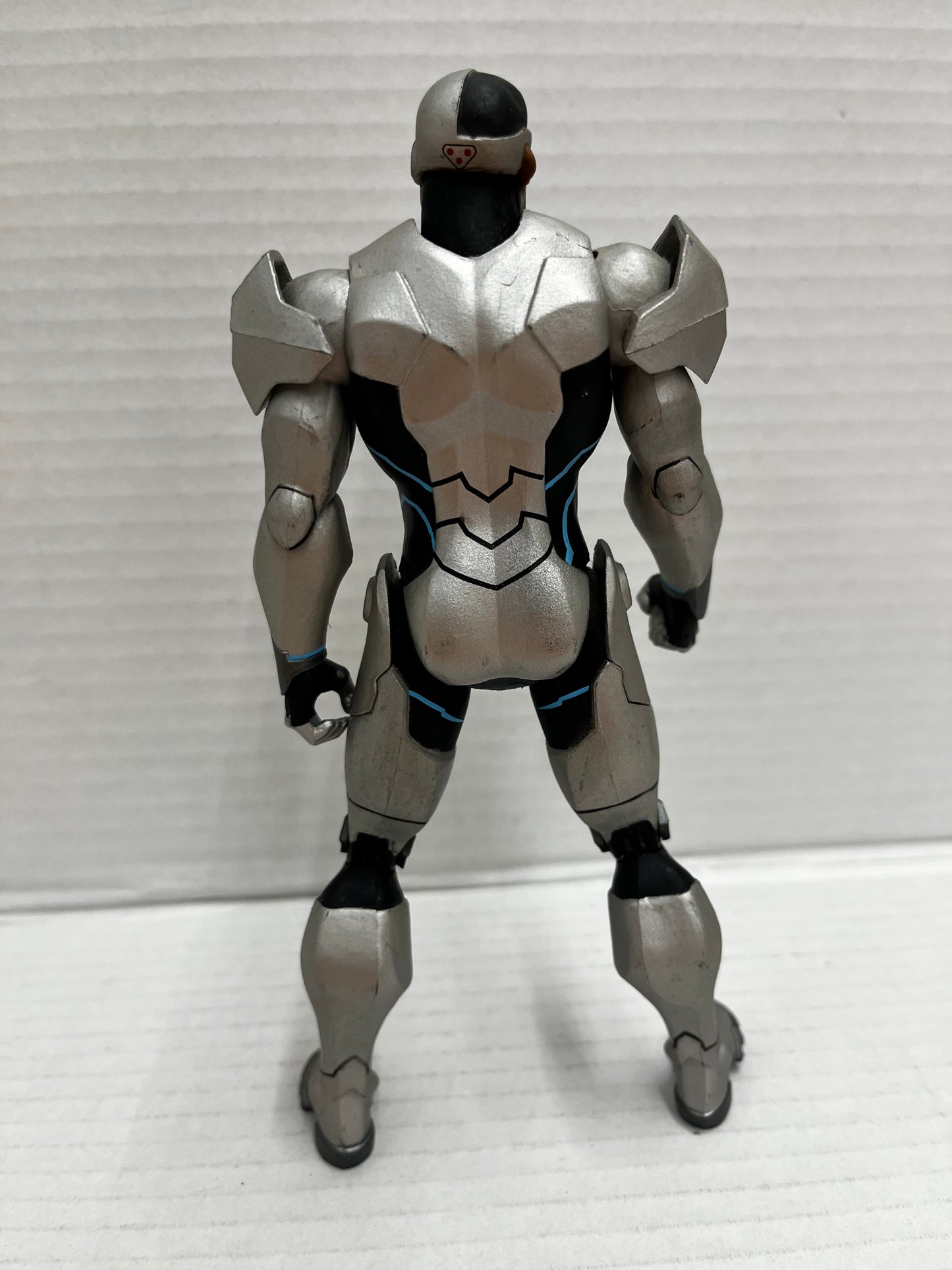 DC Collectibles Justice League WarAnimated Movie #6 CYBORG Figure Loose Complete