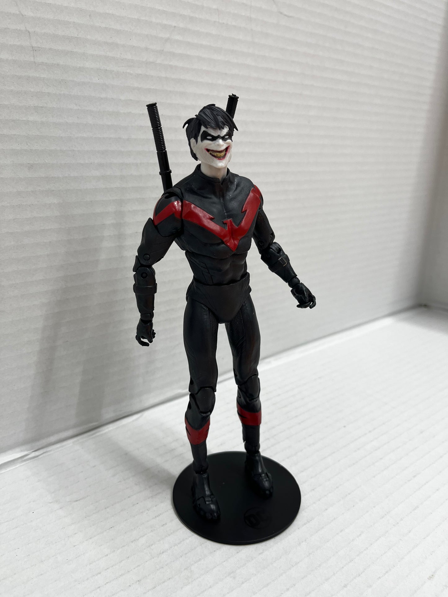 McFarlane DC Multiverse Nightwing Joker Toxin 7" Figure Death of the Family Toy