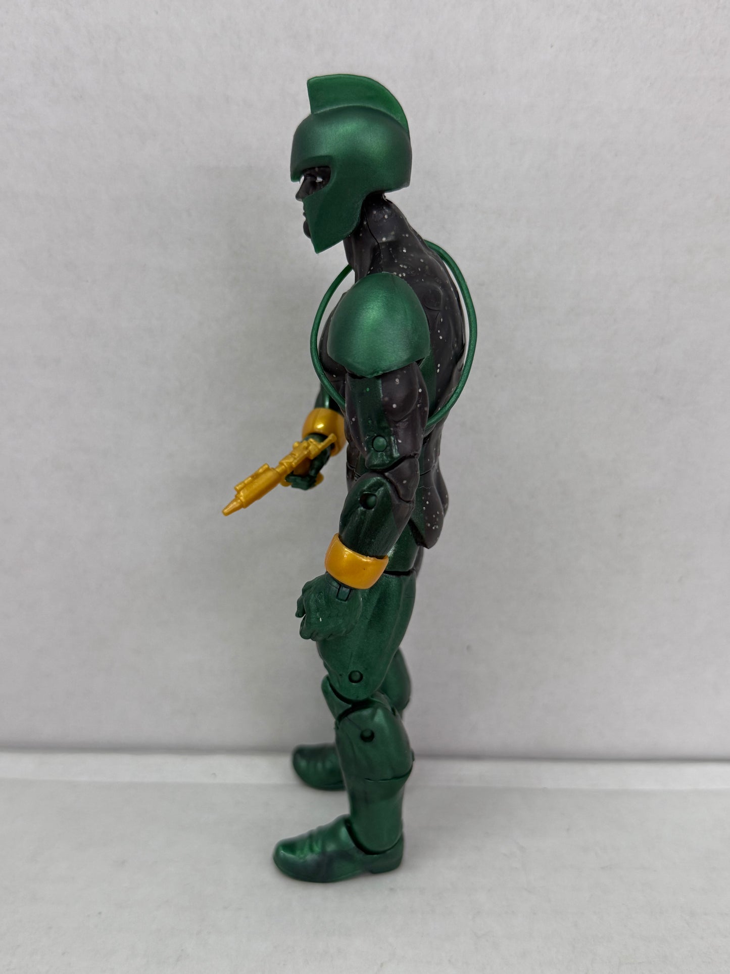 Marvel Legends GENIS VELL 6" Figure 100% Complete BAF Kree Sentry Hasbro 2018