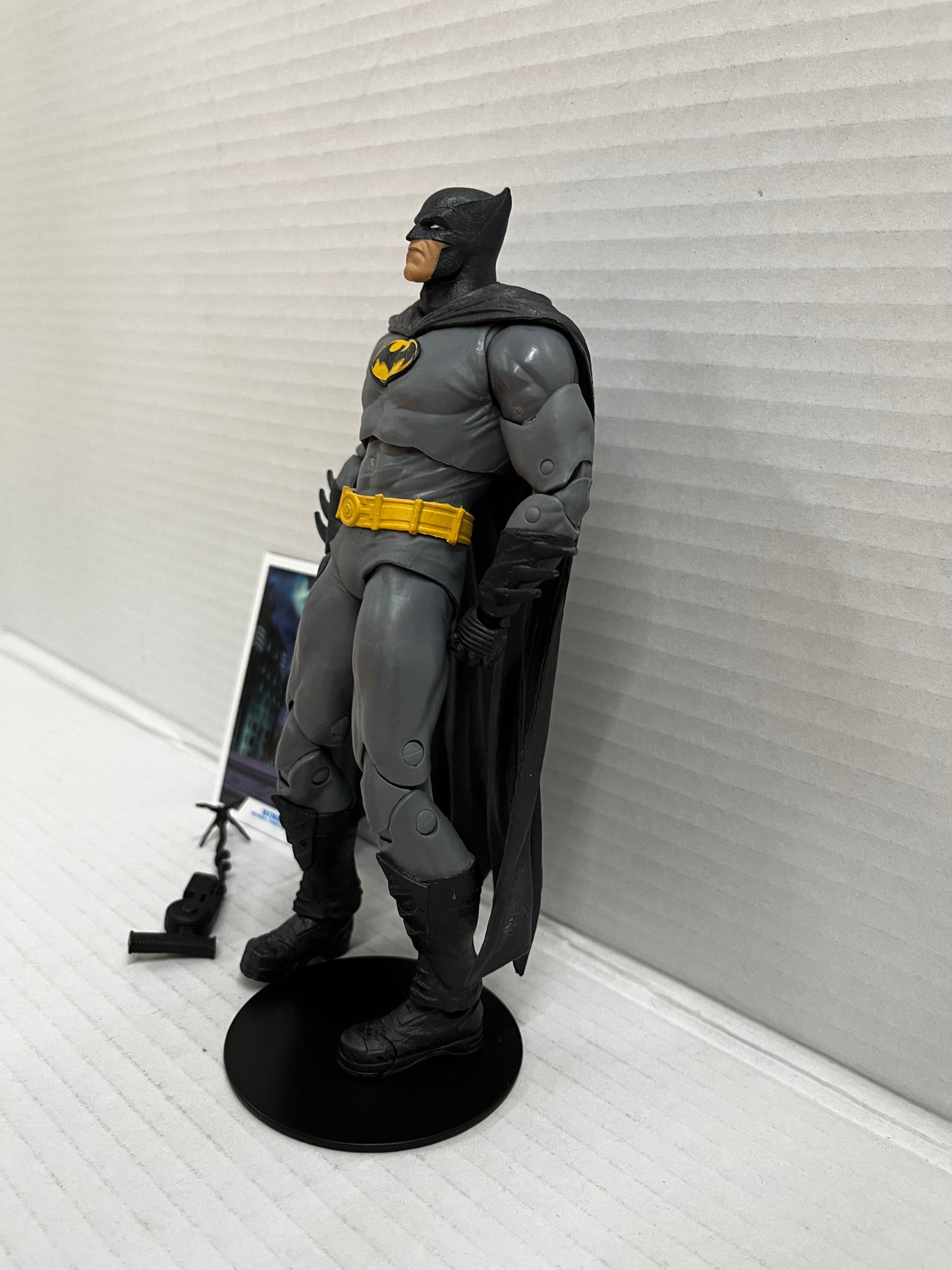 McFarlane DC Multiverse Toys - Batman - Batman: Three Jokers - 7” Action Figure