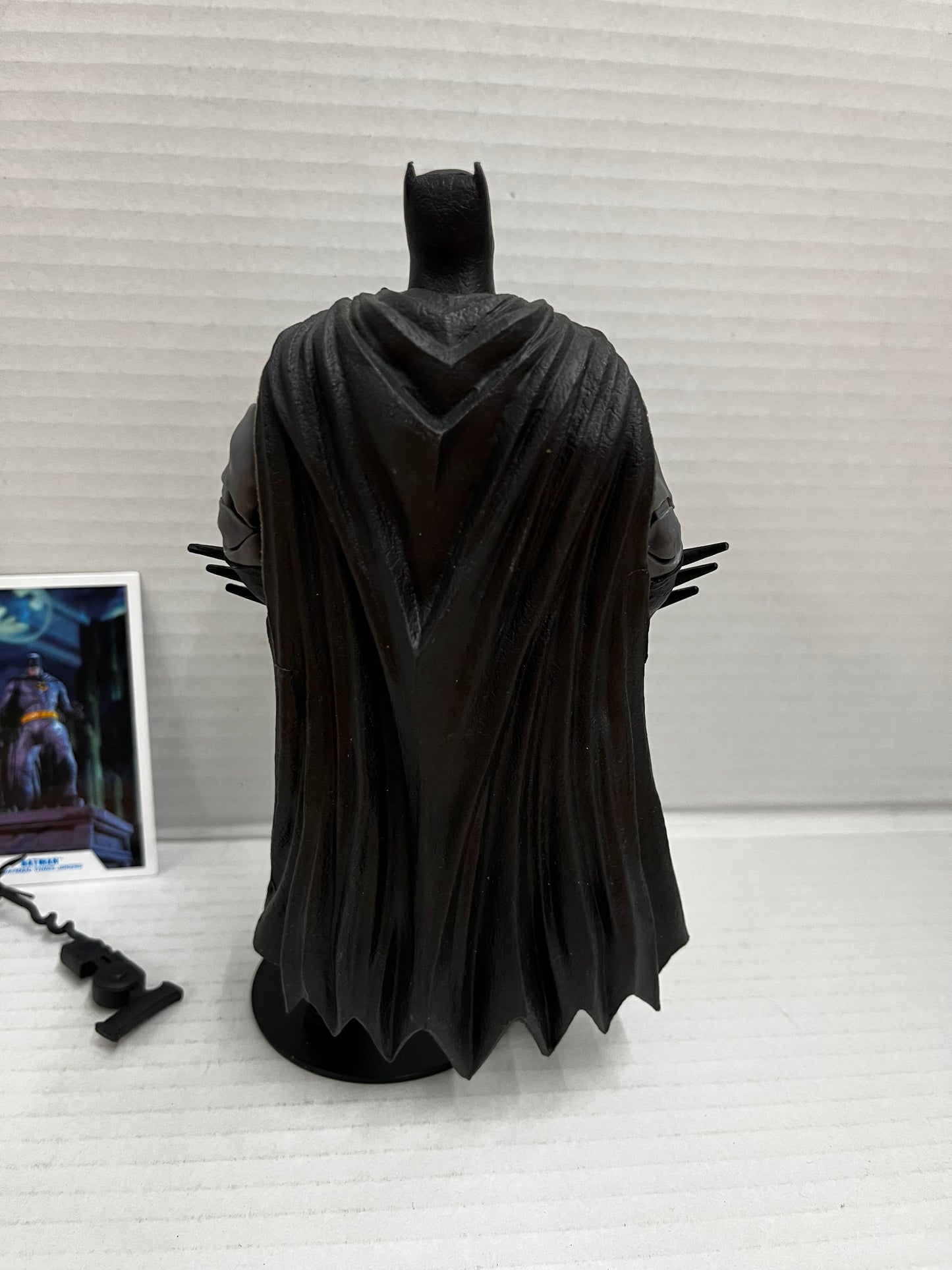 McFarlane DC Multiverse Toys - Batman - Batman: Three Jokers - 7” Action Figure