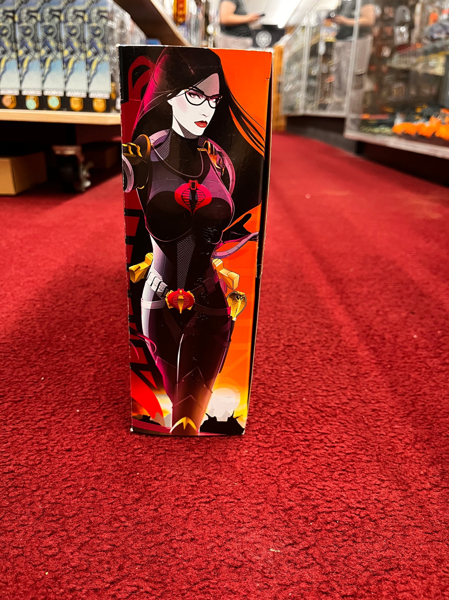 Pre-Owned G.I. Joe Classified - Baroness w/C.O.I.L. Action Figure Set - COMPLETE