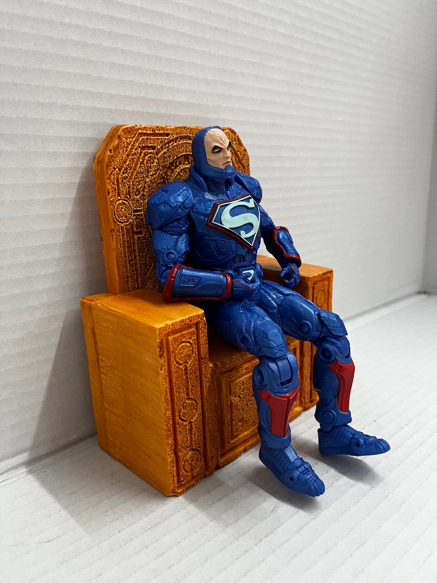 DC Multiverse Lex Luthor Power Suit Action Figure 7 in w/Throne - McFarlane Toys