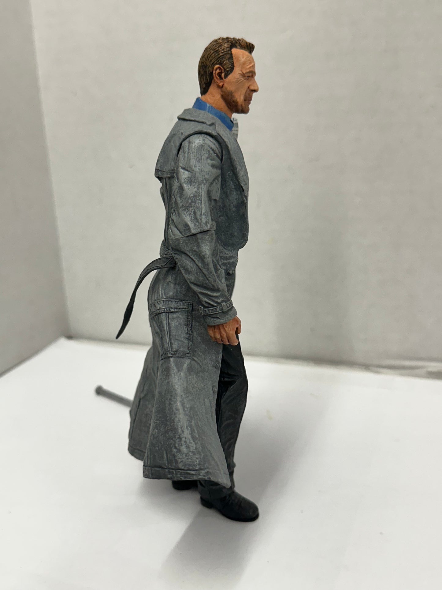 Loose 2005 NECA 7.25" Sin City Bruce Willis "Hartigan" Color Version Figure