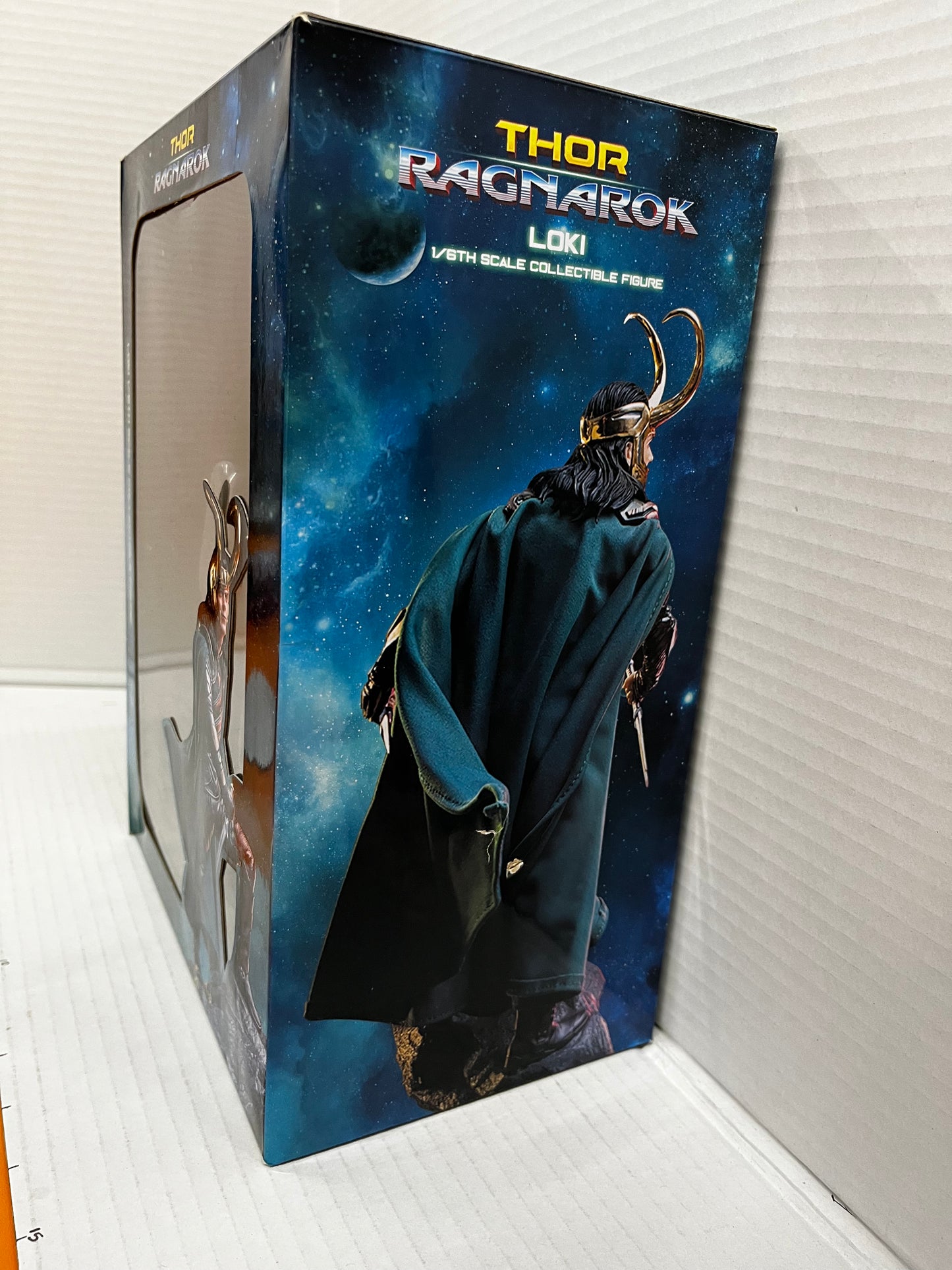 Thor: Ragnarok Loki 1/6 Battle Scene Version PVC Figure Model New In Box 25cm