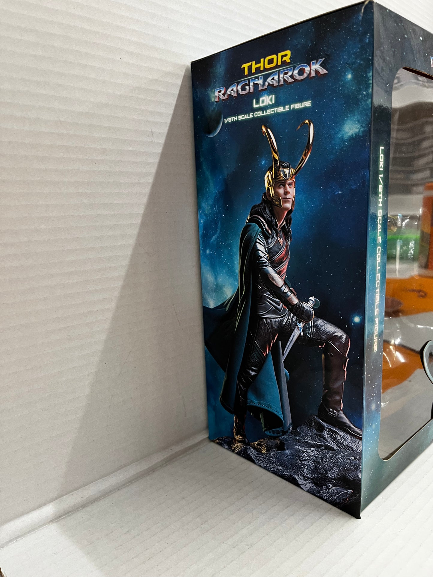 Thor: Ragnarok Loki 1/6 Battle Scene Version PVC Figure Model New In Box 25cm