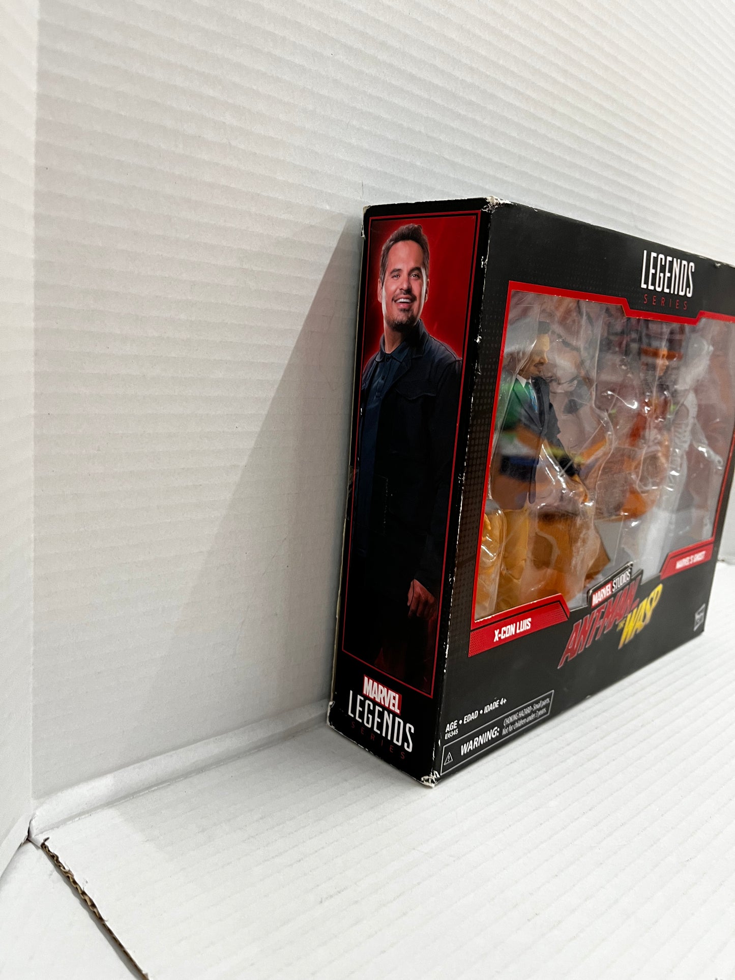 Marvel Legends Series X-Con Luis & Ghost From Ant-Man and the Wasp