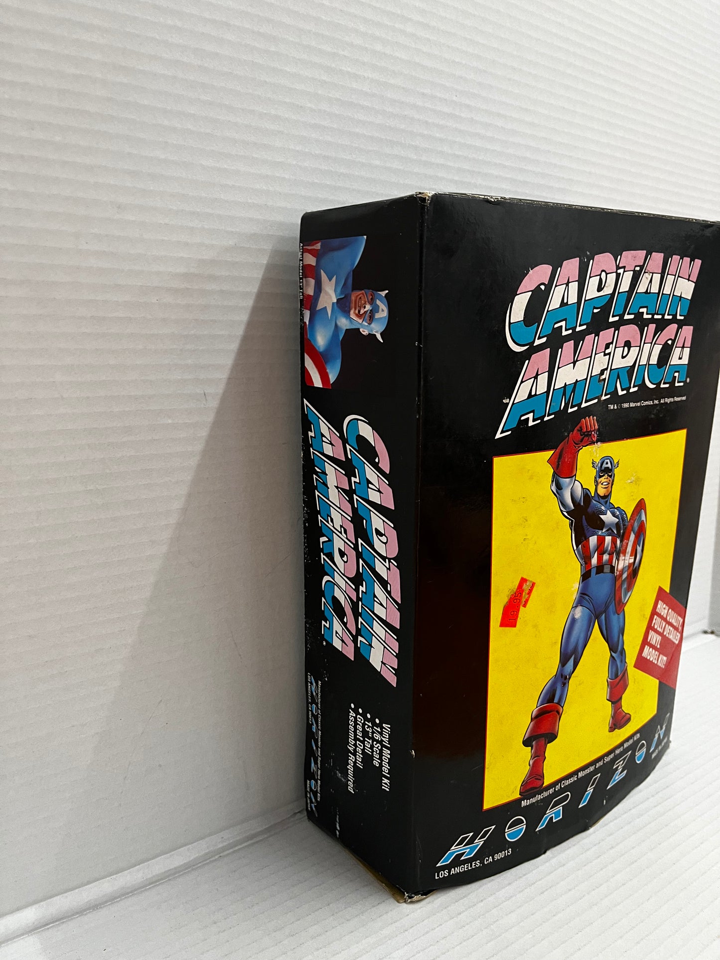Horizon 1/6 Captain America Vinyl Fully Detailed Model Kit 13' Tall New open box