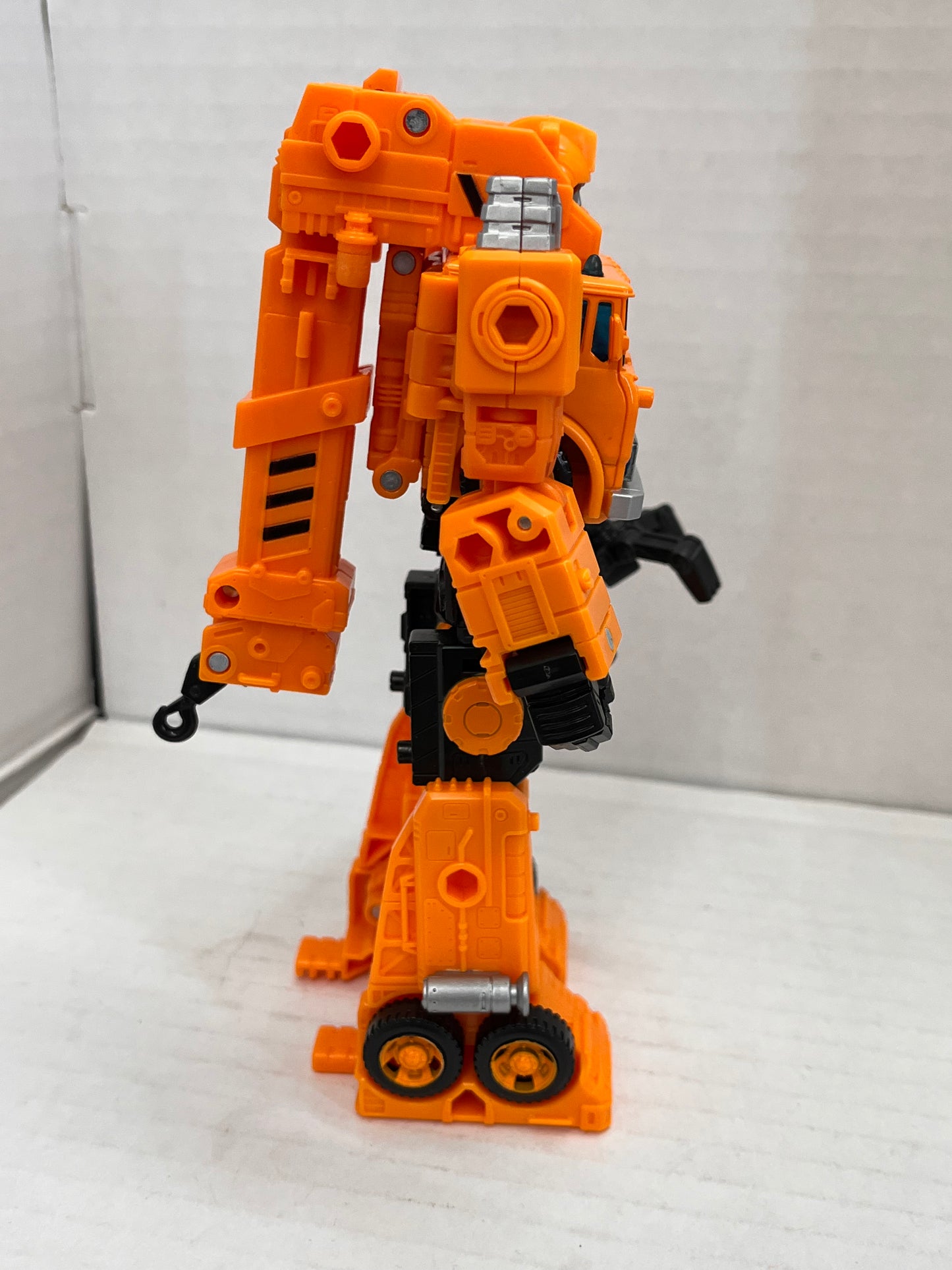 Transformers Earthrise Grapple Voyager War for Cybertron Action Figure