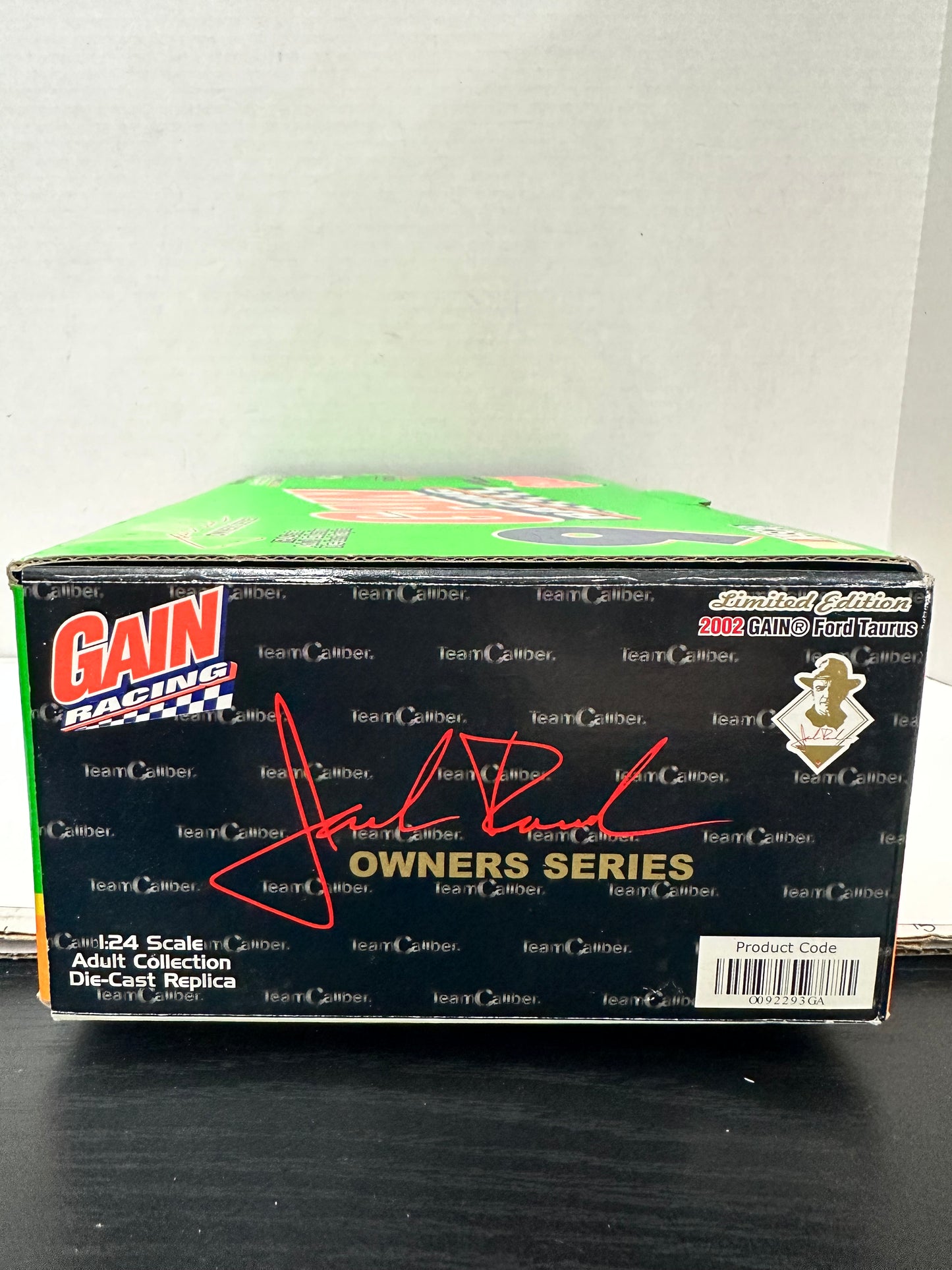 Jeff Burton 2002 Gain Nascar 1/24 Diecast Team Caliber Owners Series #9