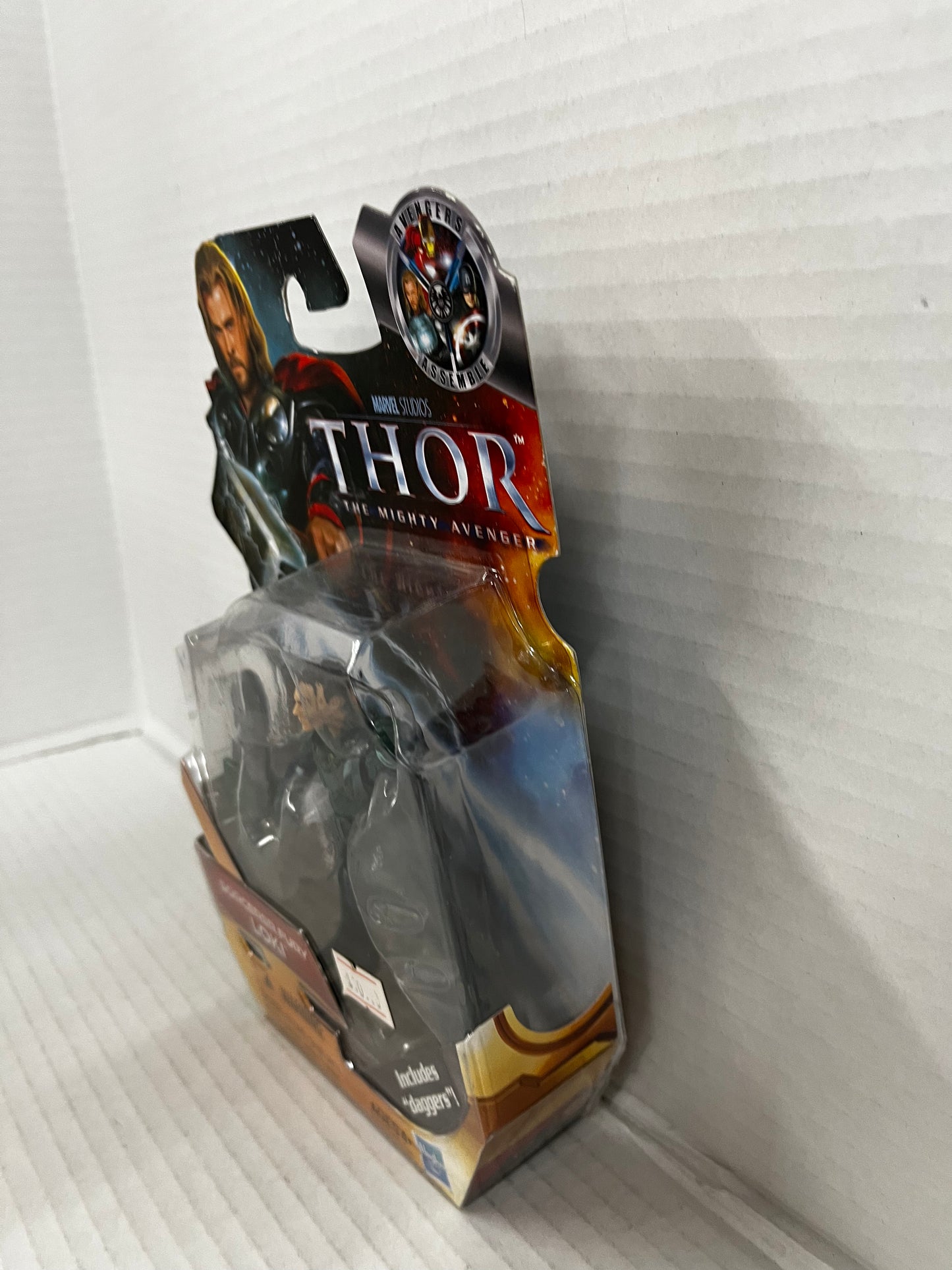 Marvel LOKI Sorcerer Fury 4" Action Figure Thor Mighty Avenger Movie 2011 New