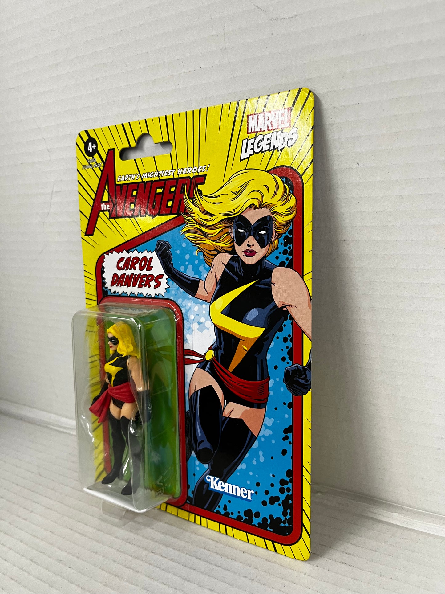 Marvel Legends: Avengers CAROL DANVERS 3.75" Action Figure (2021, Kenner/Hasbro)