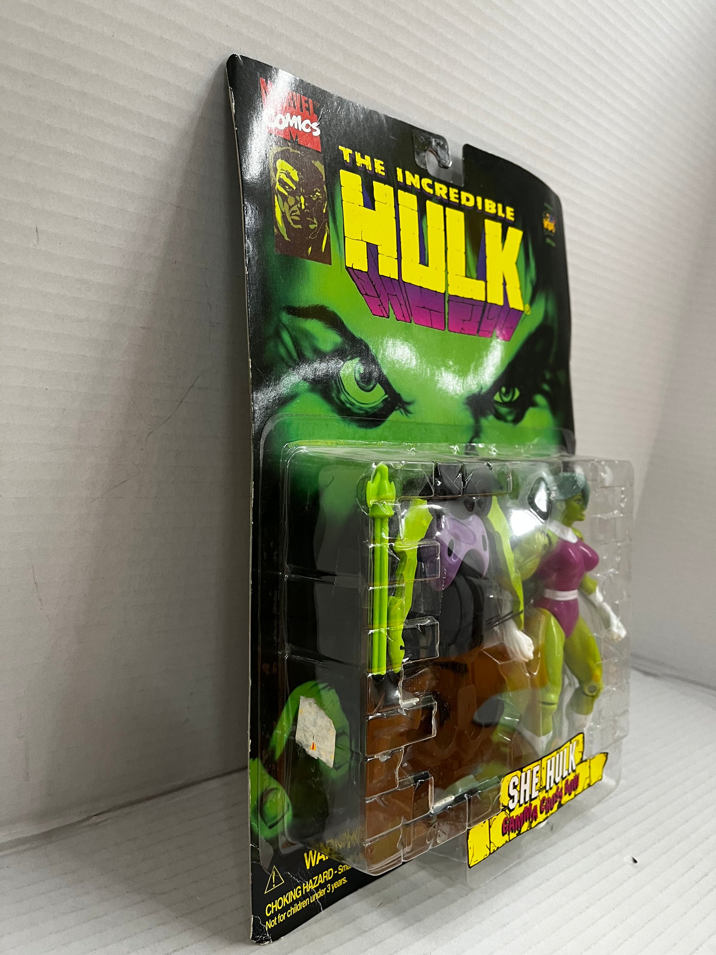 1996 Toy Biz Marvel Comics: The Incredible Hulk: She Hulk Figure Gamma Cross Bow