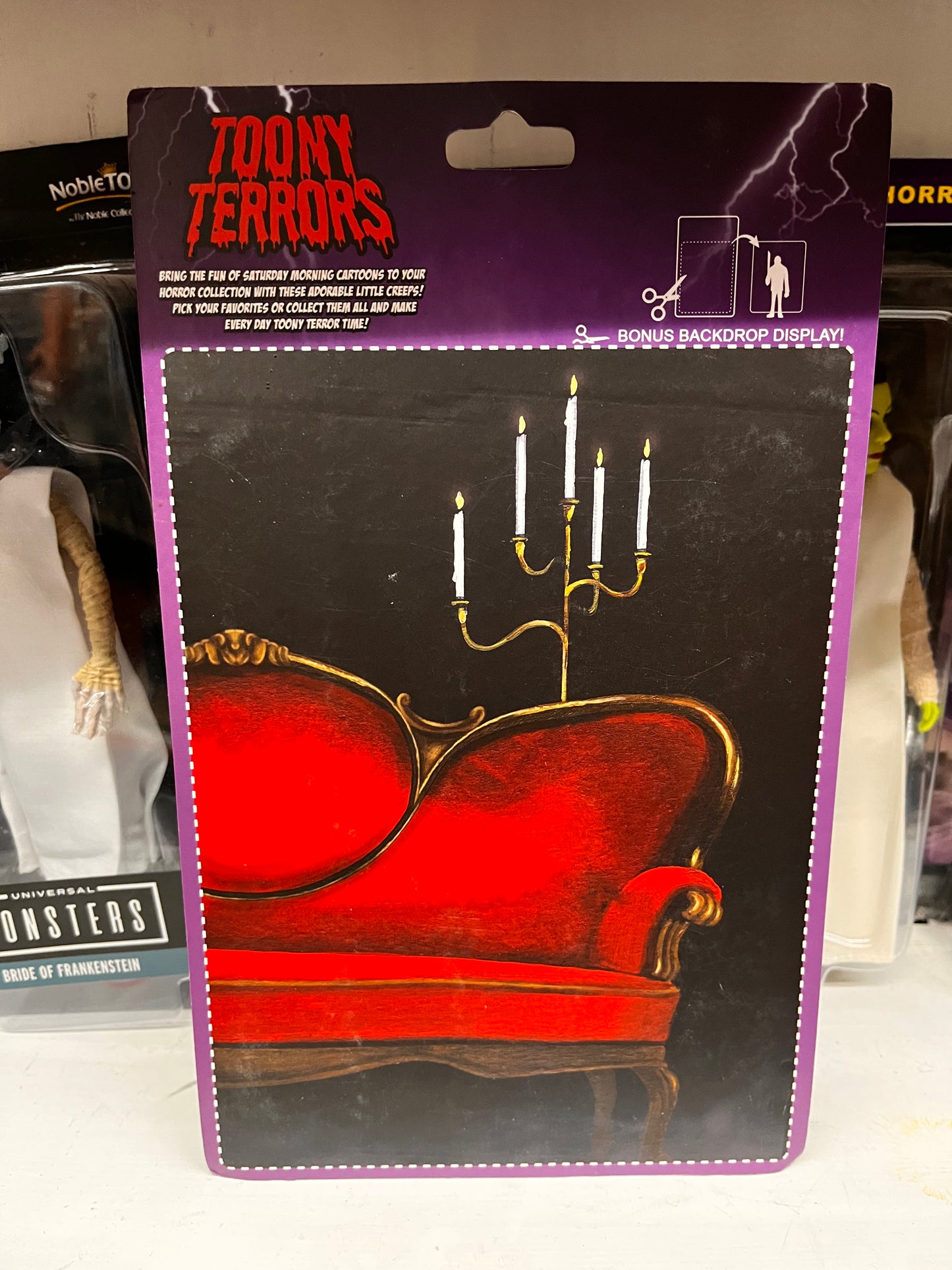 NECA Toony Terrors ELVIRA Mistress of the Dark 40 Years Action Figure