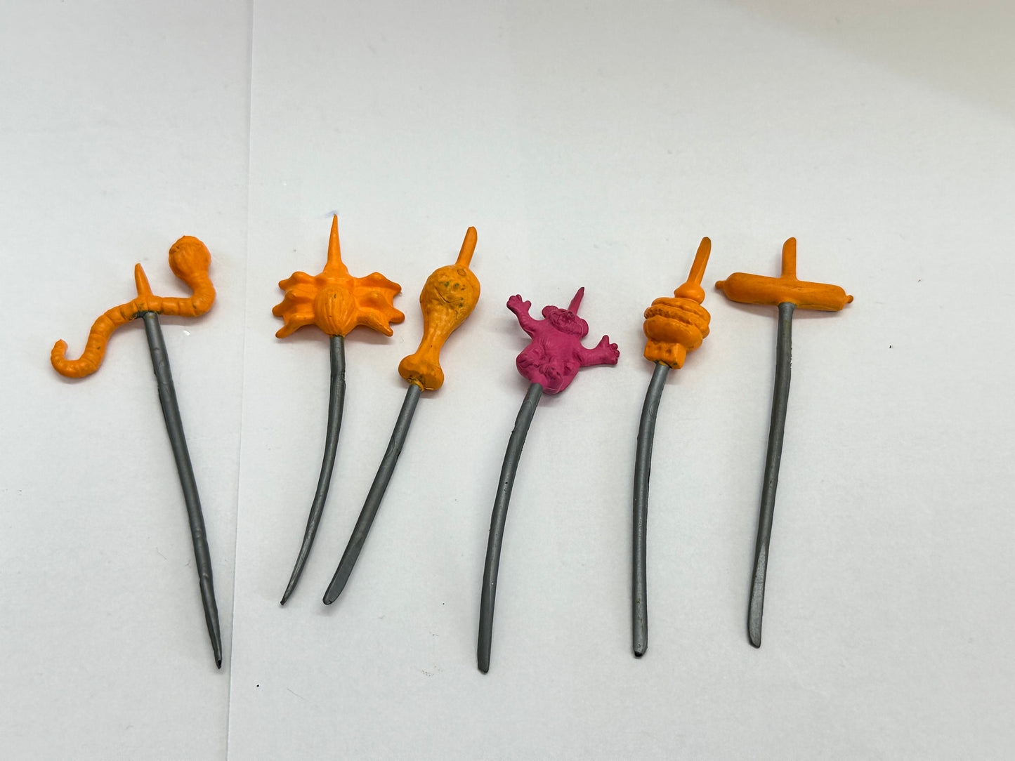 Vintage 1989 Shish Kebab Beetlejuice w/6 Scary Skewers Action Figure Kenner