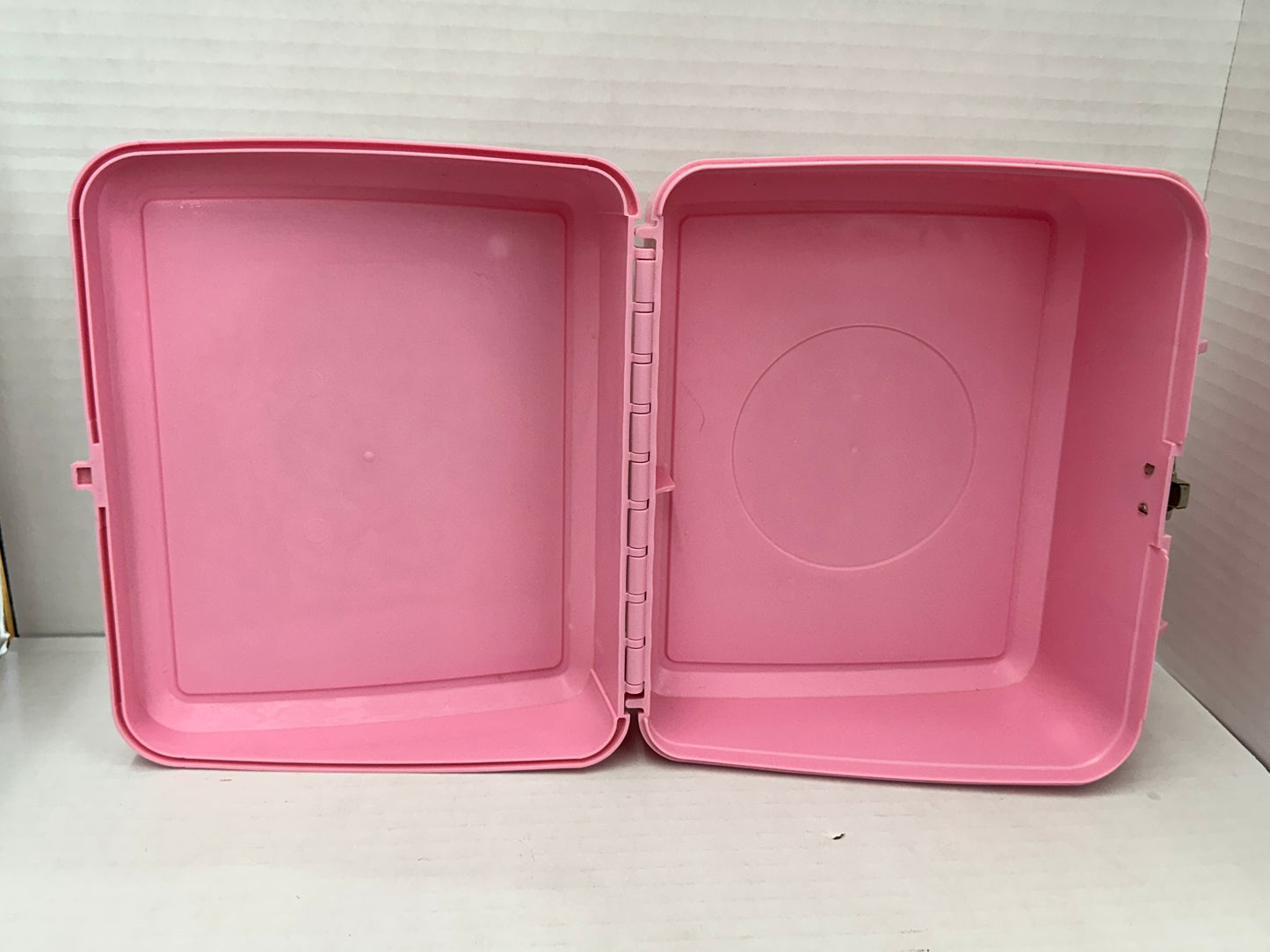 Vintage 1986 Fluppy Dogs Aladdin Disney Lunch Box