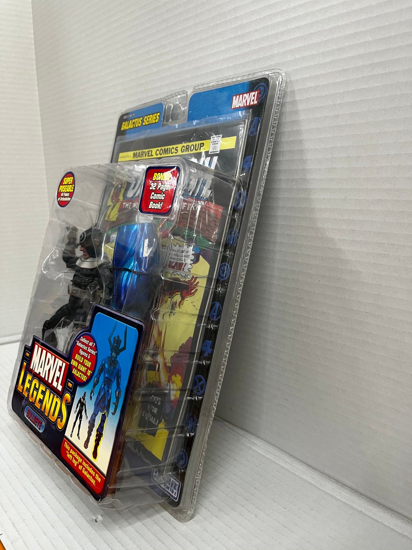 Marvel Legends BULLSEYE Snarling Variant from Galactus Series Toybiz 2005
