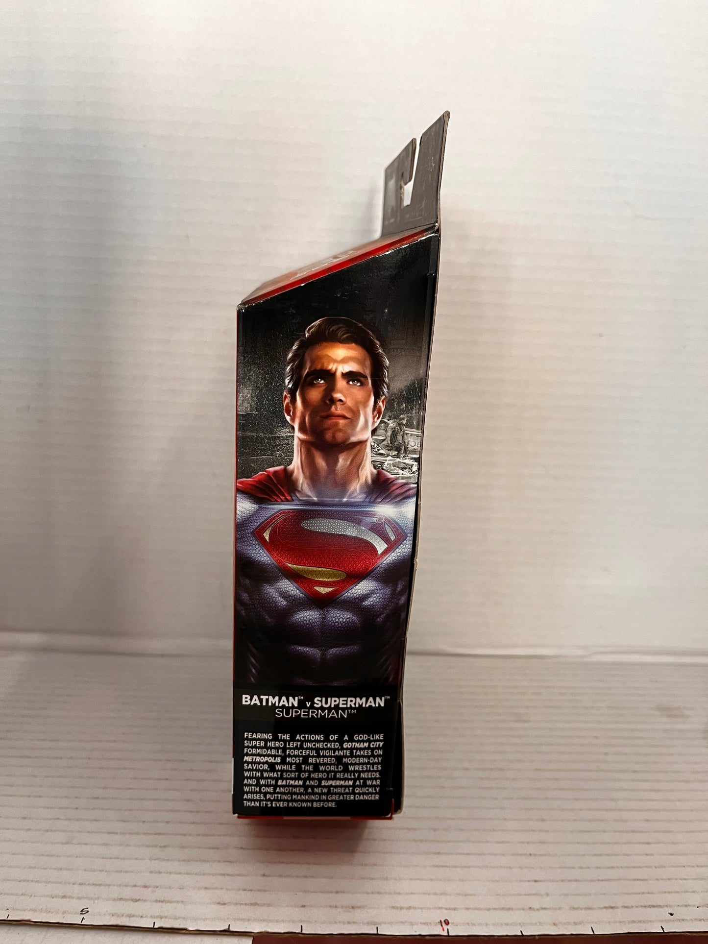 DC Multiverse SUPERMAN Action Figure Batman vs Superman Grapnel Blaster Replica