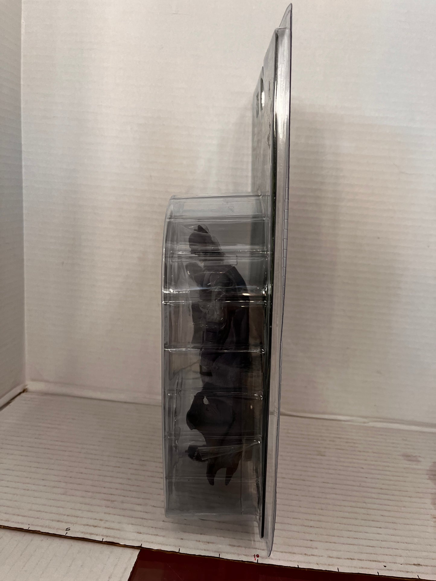 DC Direct Blackest Night Series 5 Black Lantern Batman Figure