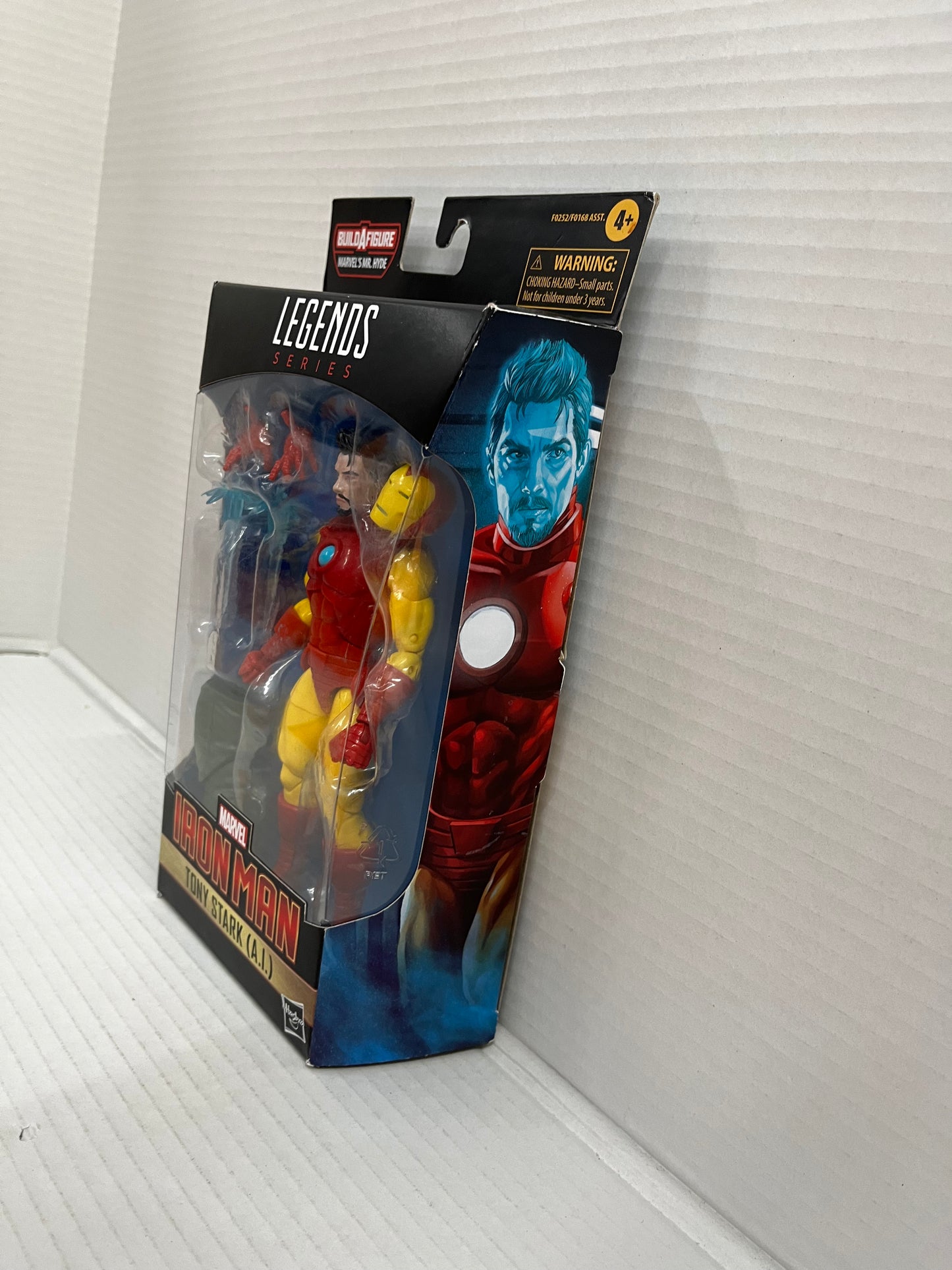Marvel Legends A.I. Iron Man w/ALTERNATE Tony Stark Head