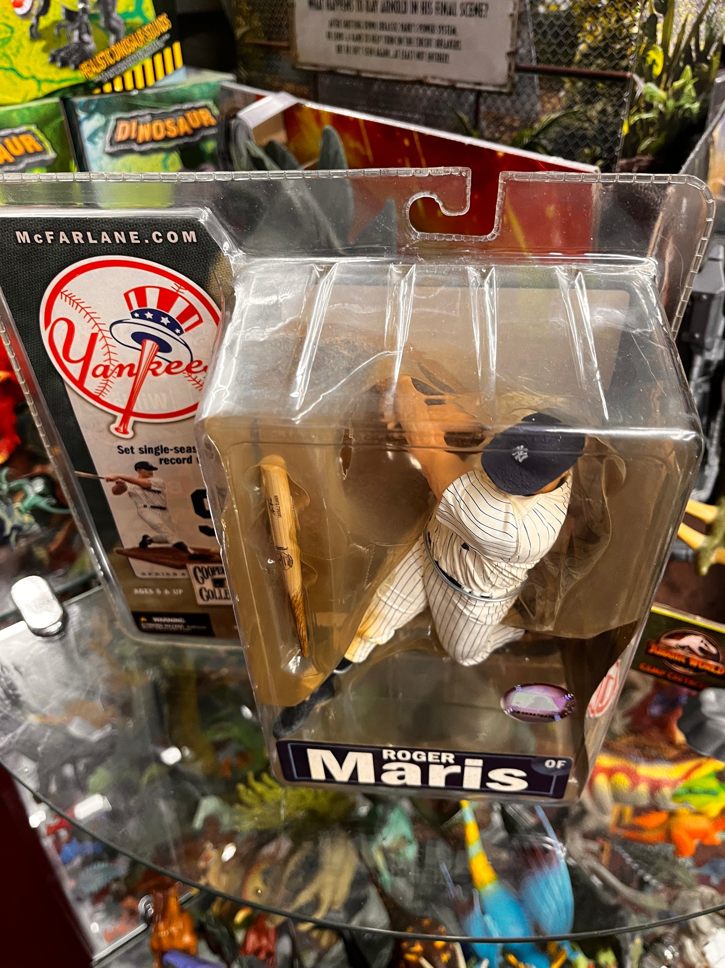 ROGER MARIS MCFARLANE COOPERSTOWN SERIES 4 NEW YORK YANKEES FIGURE
